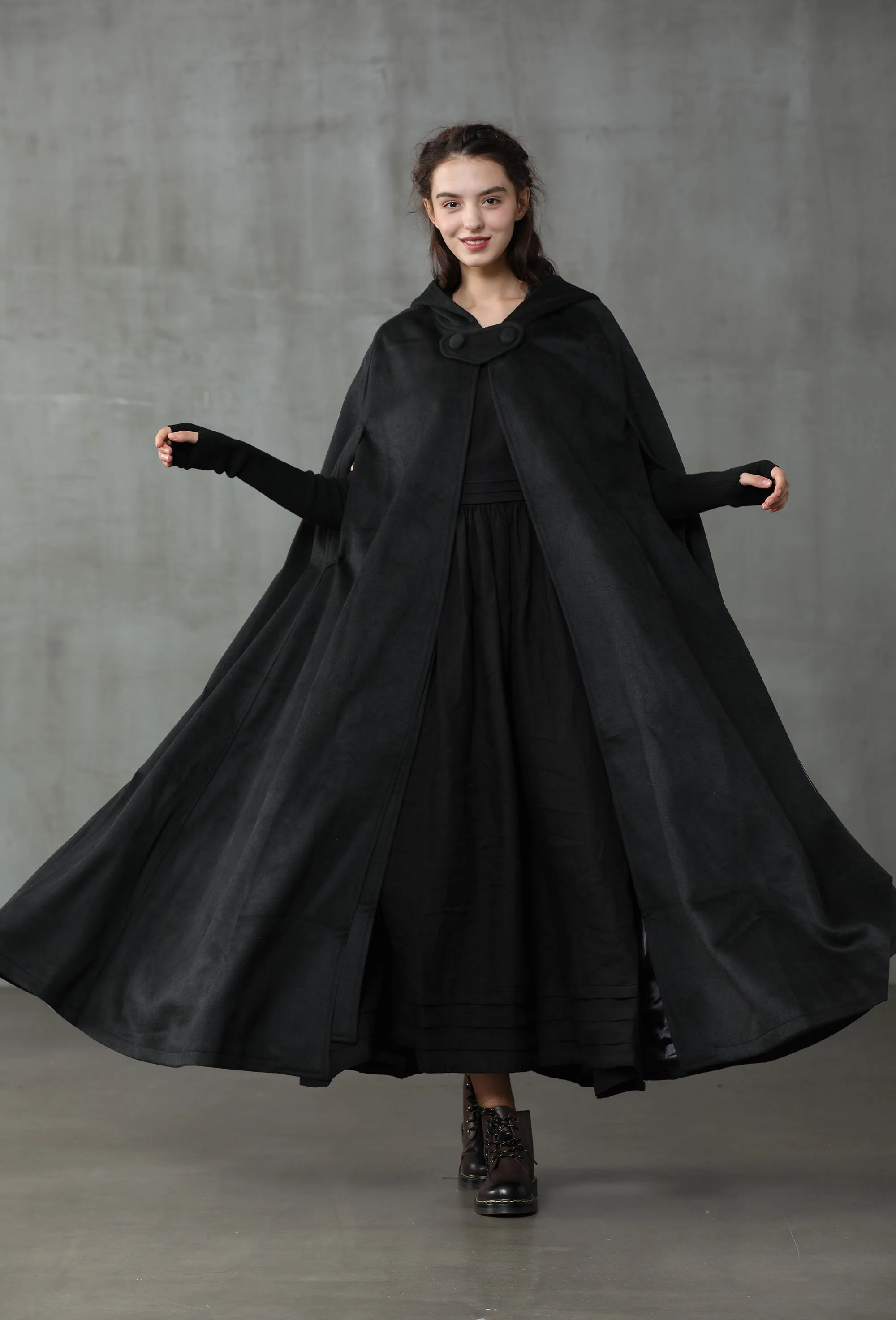 Outlander 2020 | 100% Wool Cloak Coat - Image 5