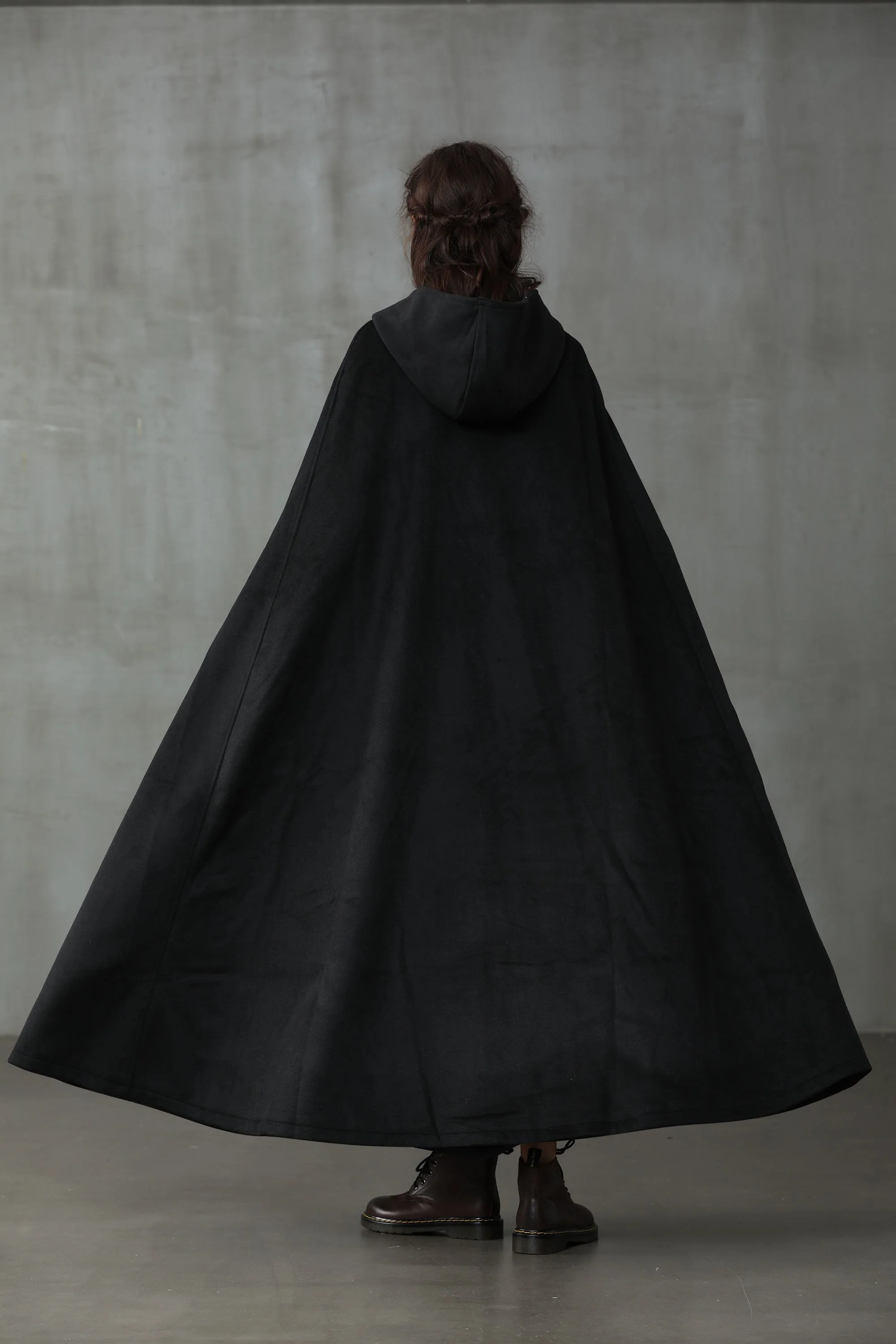 Outlander 2020 | 100% Wool Cloak Coat - Image 9