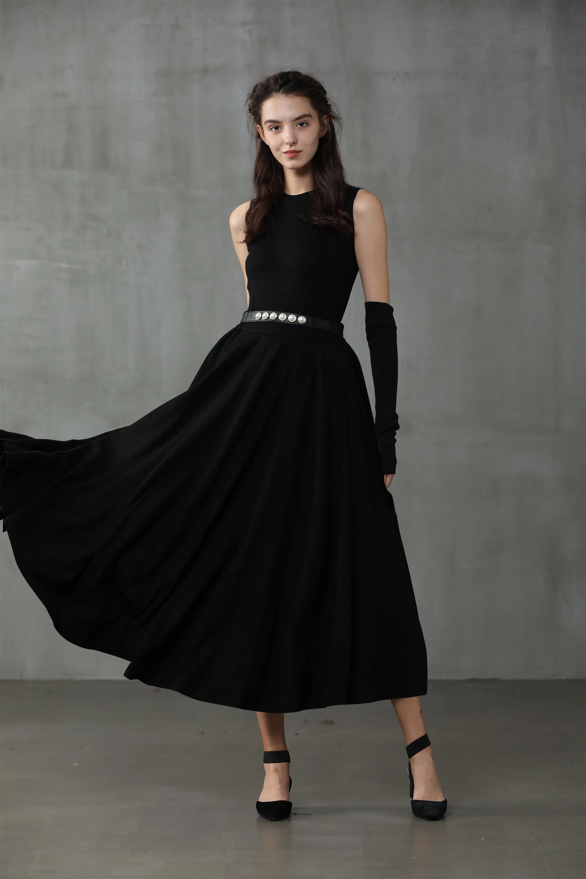 The Soft Lawn 12 | Midi Wool Skirt - Image 12