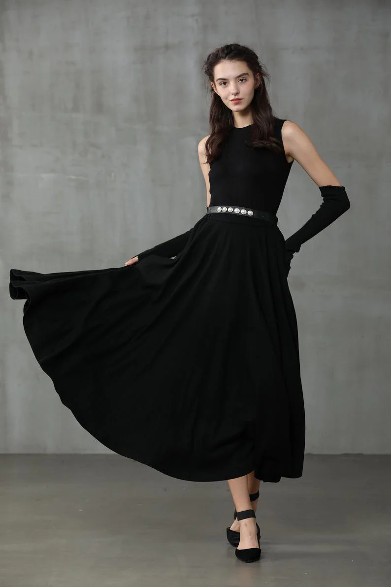 The Soft Lawn 12 | Midi Wool Skirt - Image 13