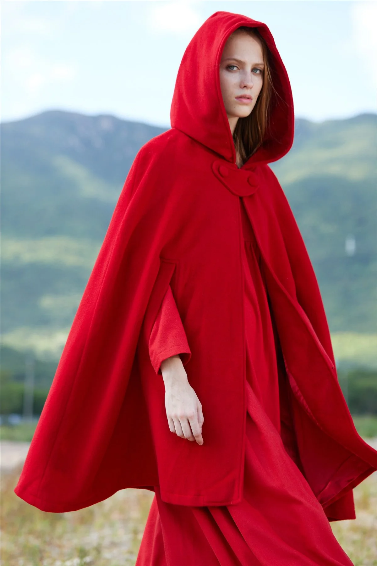 The New Yorker | Hooded Cashmere Cape - Image 18