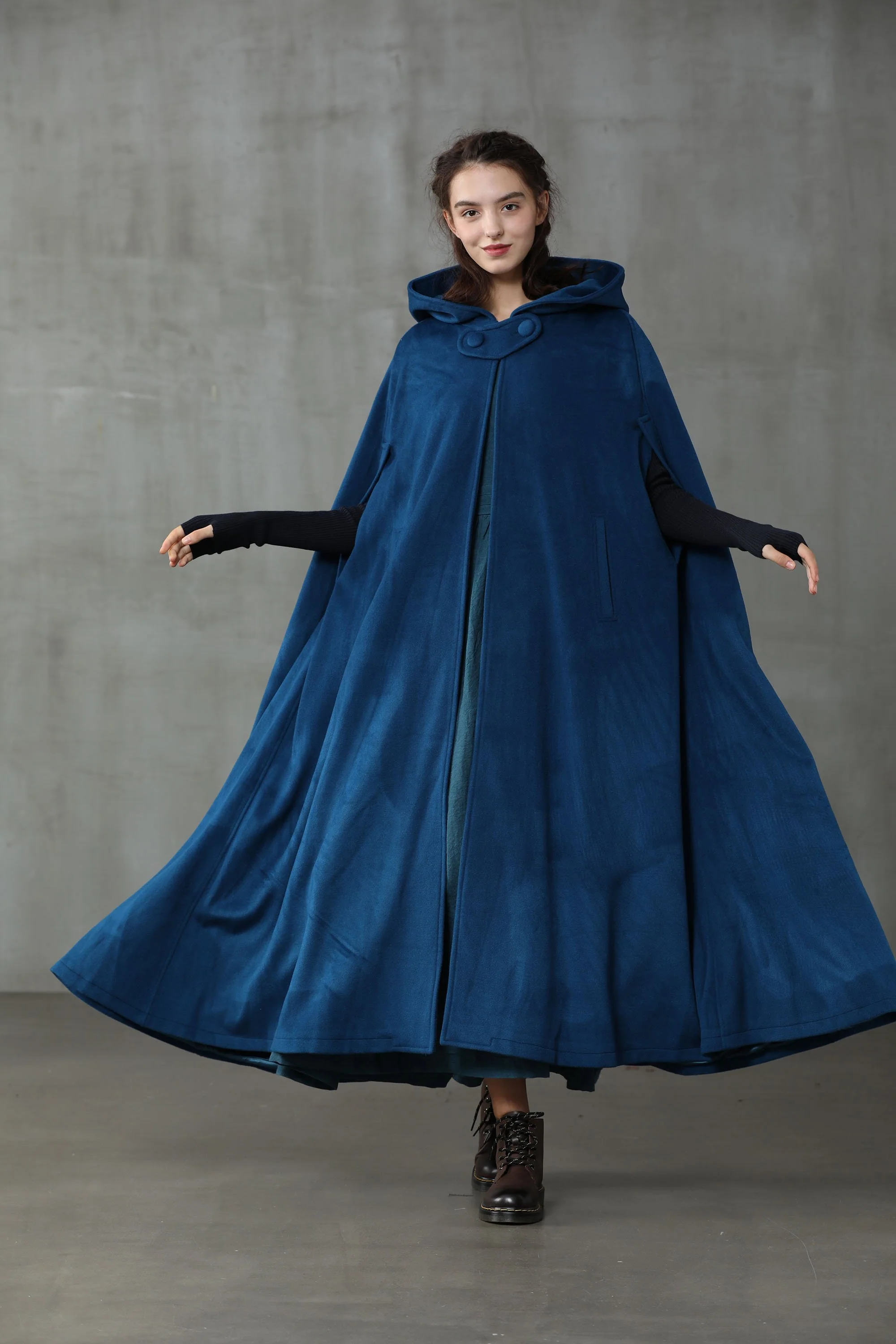 Outlander 2020 | 100% Wool Cloak Coat - Image 12