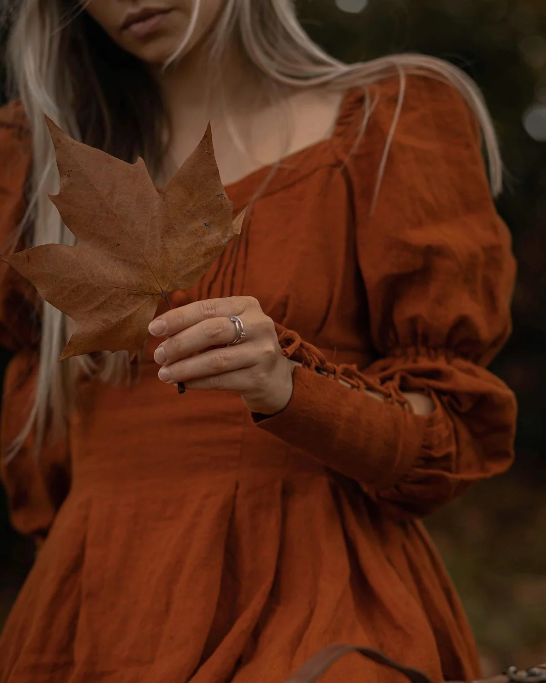 PHOENIX 24 | REGENCY LACE-UP LINEN DRESS - Image 27