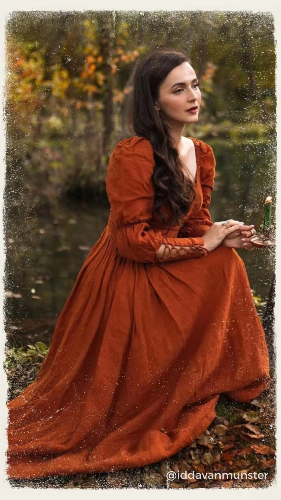 PHOENIX 24 | REGENCY LACE-UP LINEN DRESS - Image 5