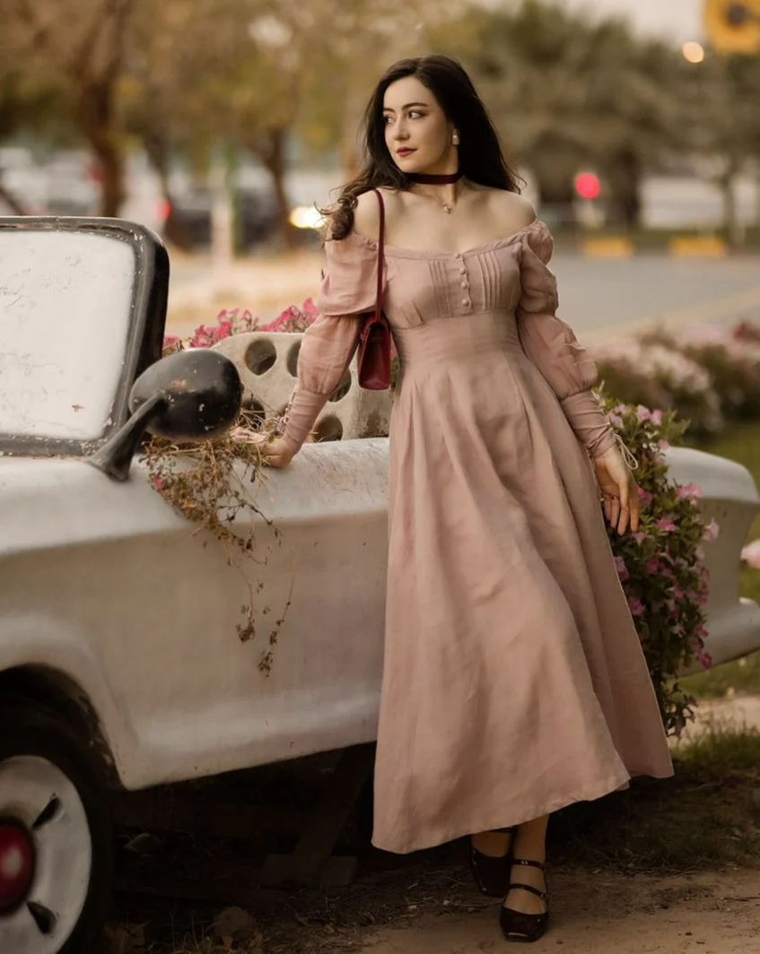 PHOENIX 24 | REGENCY LACE-UP LINEN DRESS - Image 28