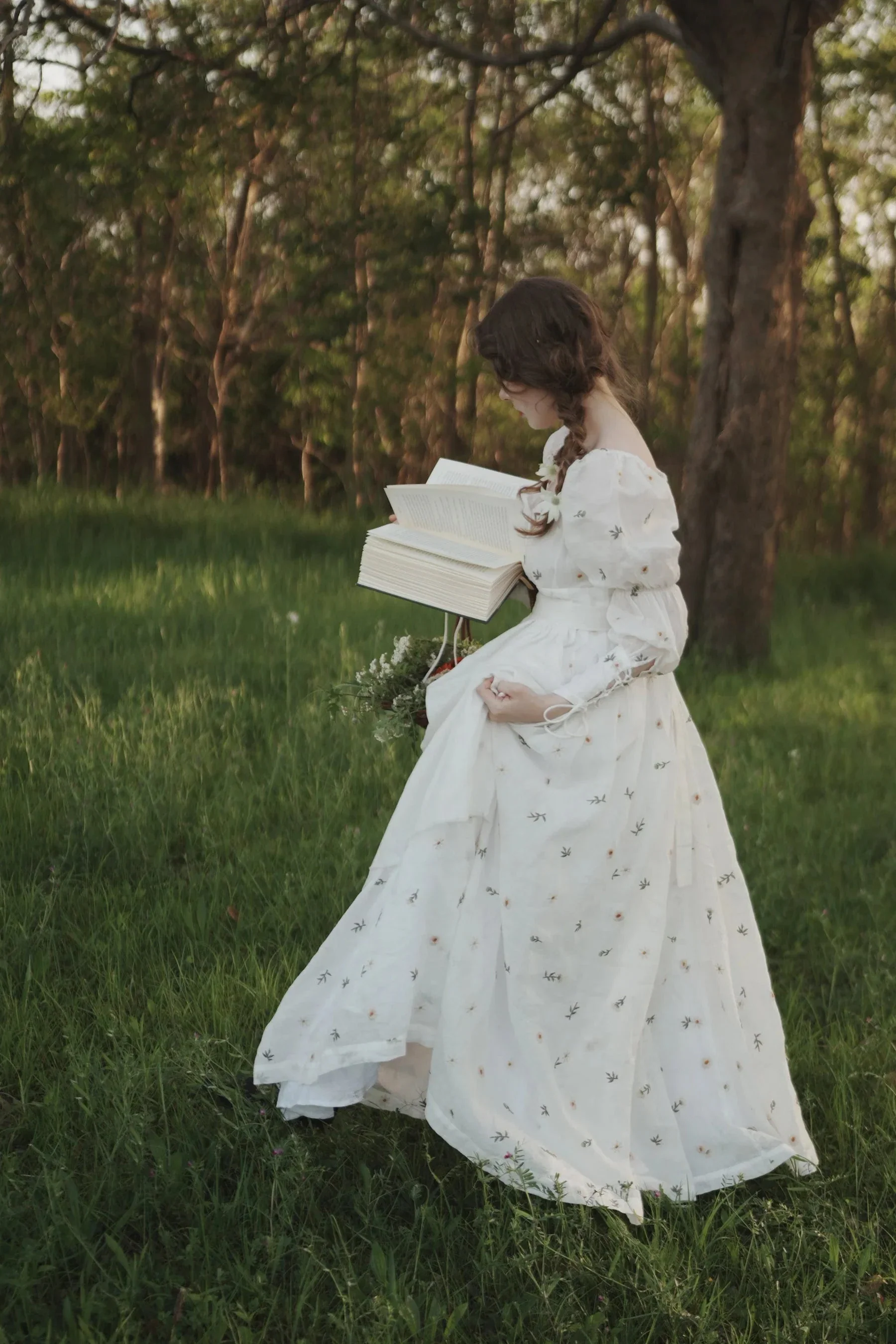 PHOENIX 24 | REGENCY LACE-UP LINEN DRESS - Image 32