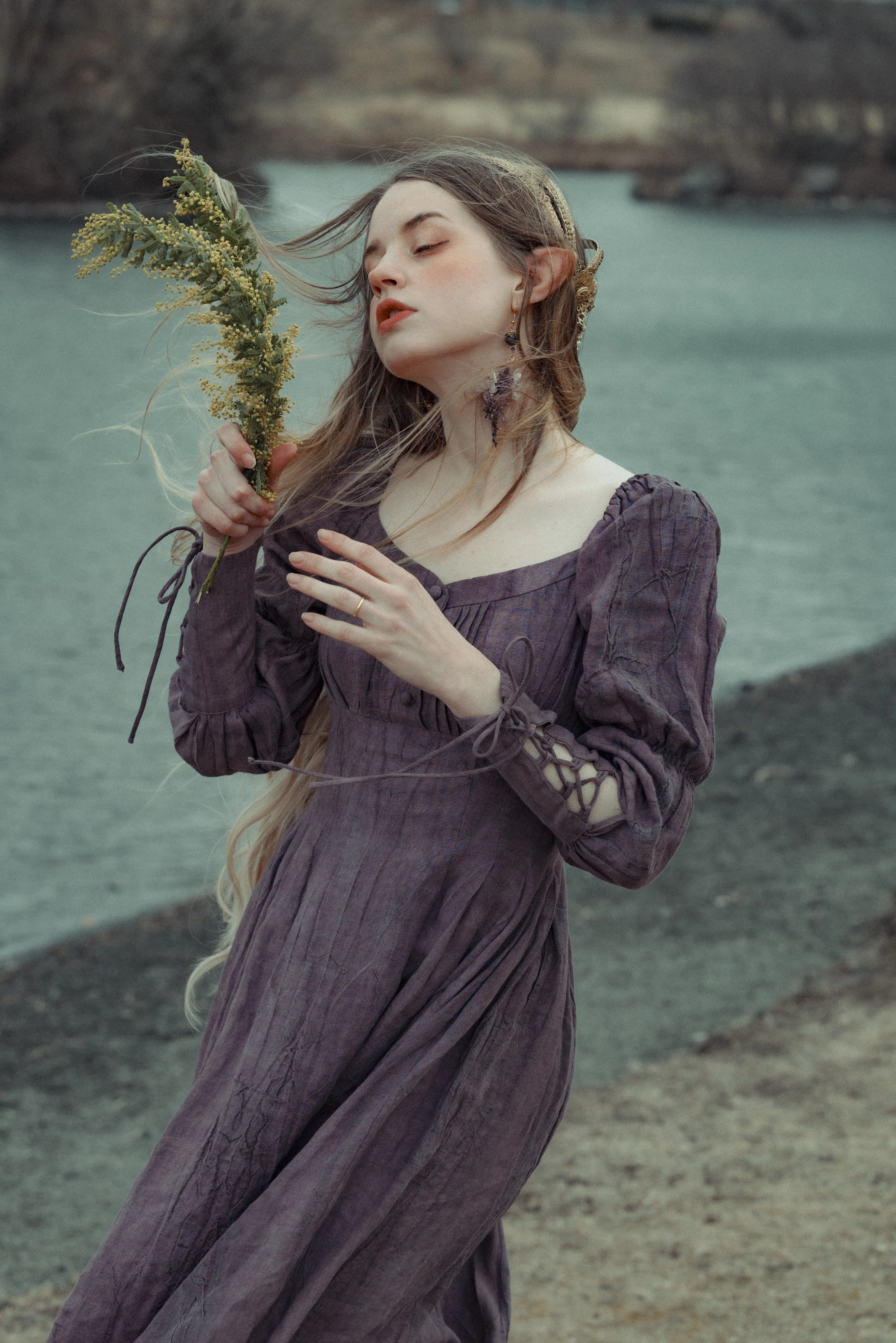 PHOENIX 24 | REGENCY LACE-UP LINEN DRESS - Image 5