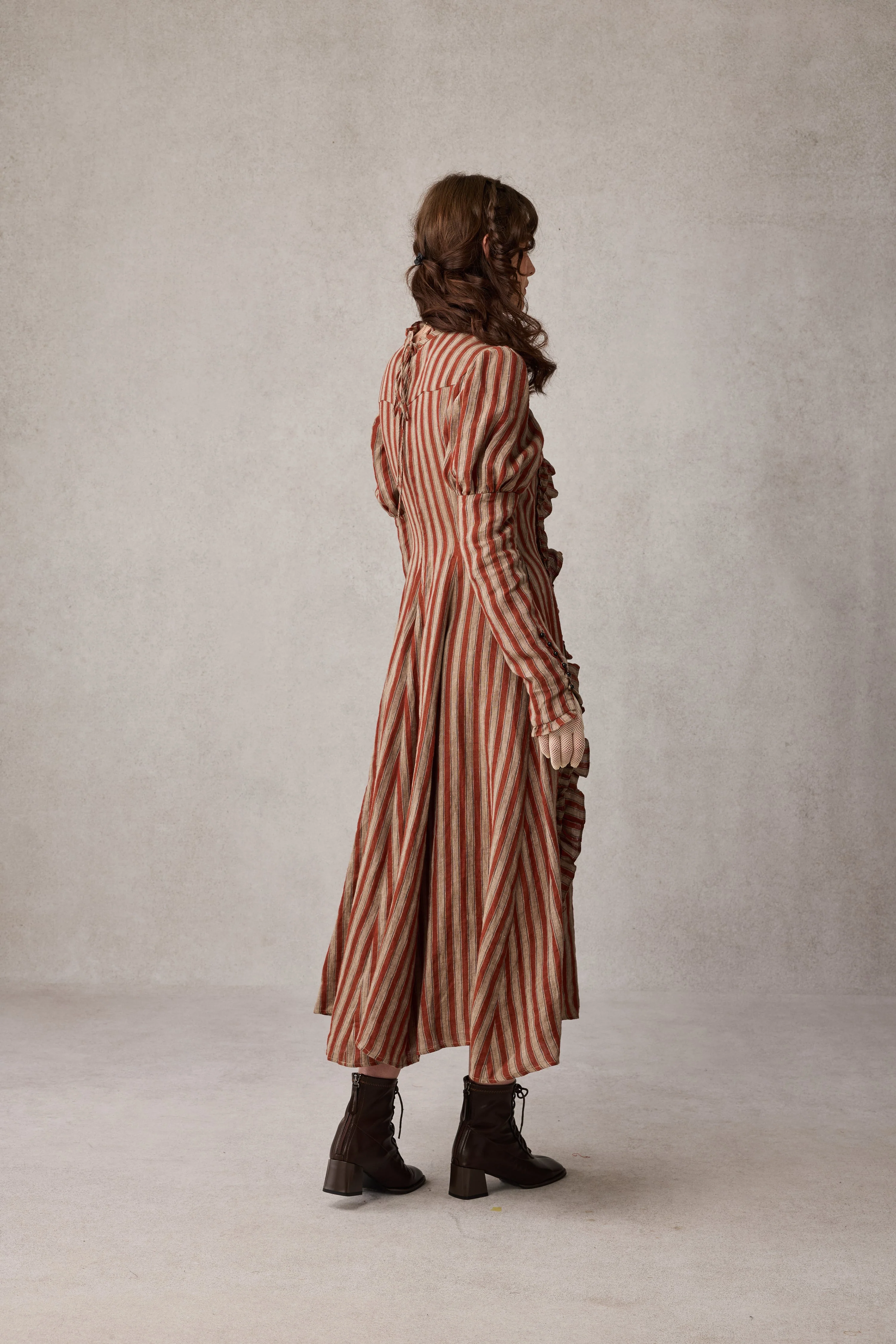 Elizabeth 15 | Victorian Linen Dress - Image 12