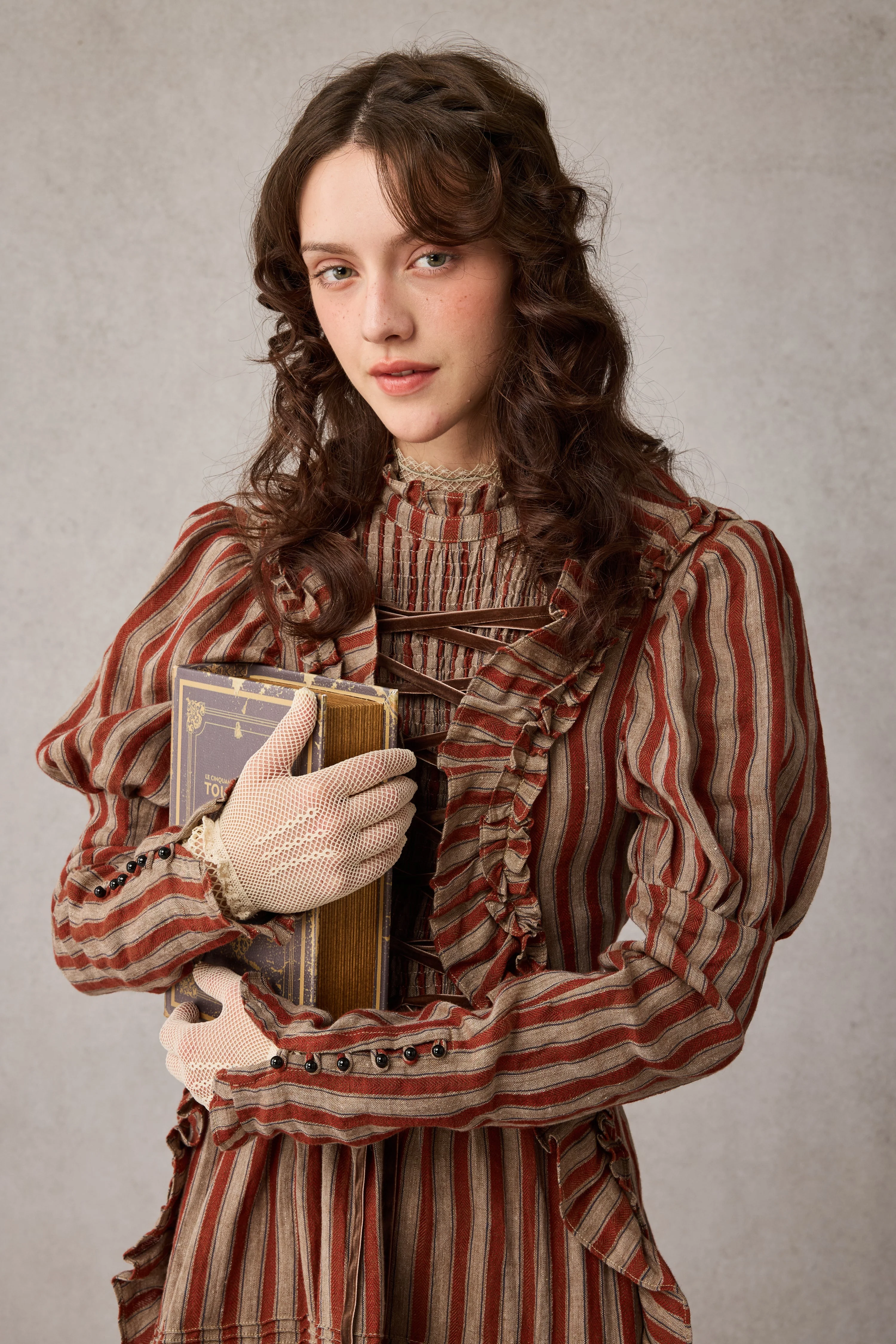 Elizabeth 15 | Victorian Linen Dress - Image 3