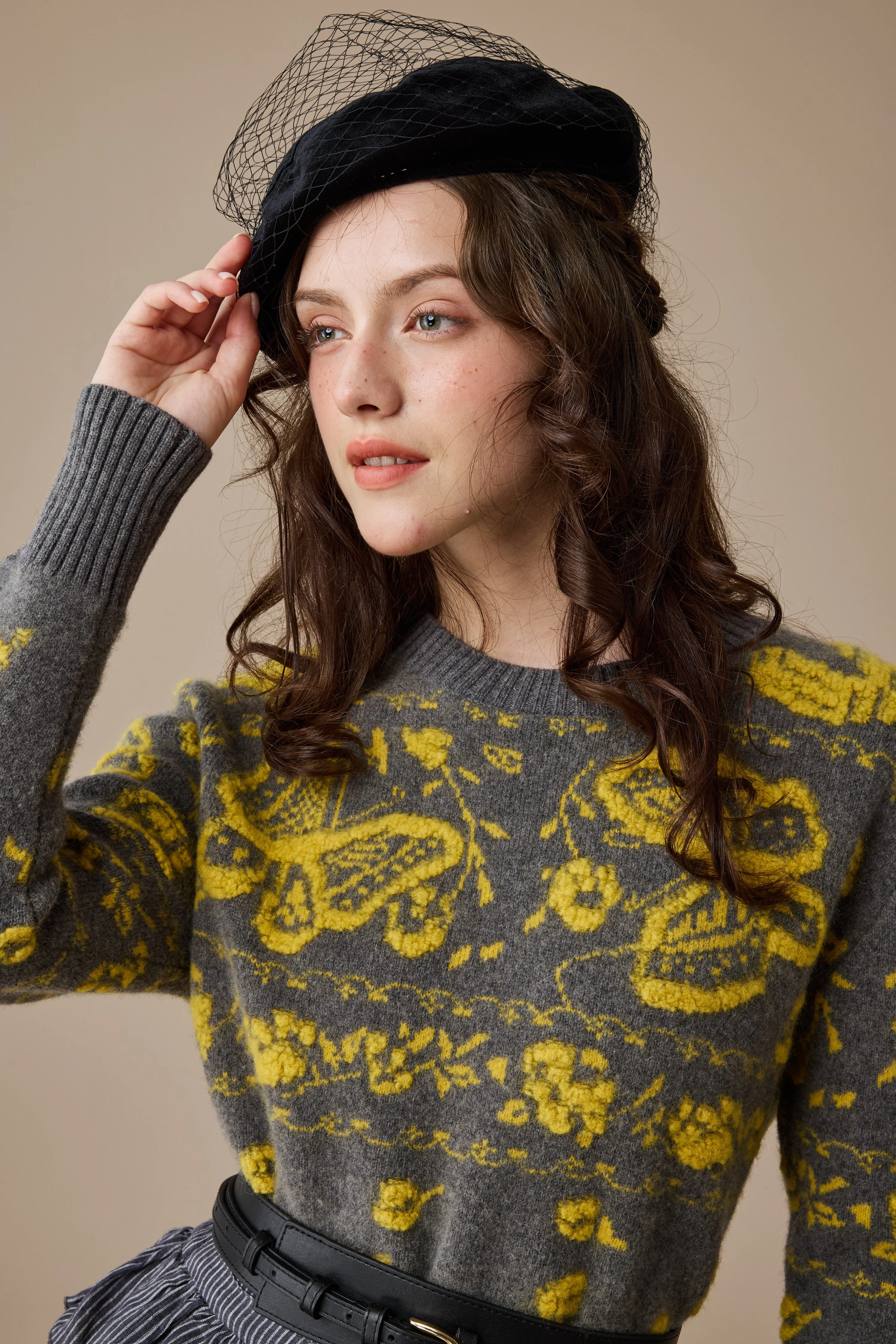 Nutcracker 24 |100% Wool Floral Jumper Sweater - Image 11