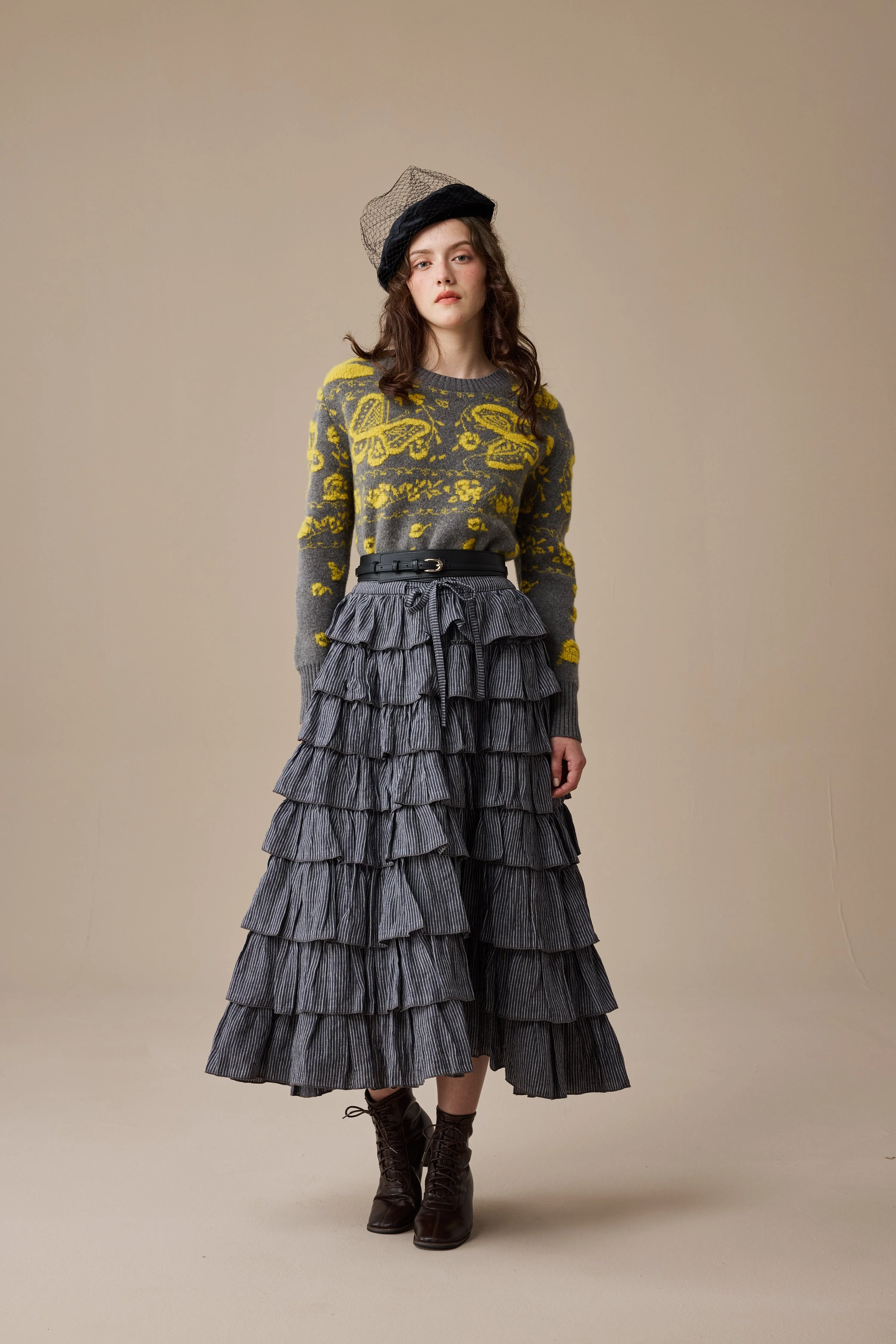 Nutcracker 24 |100% Wool Floral Jumper Sweater - Image 16