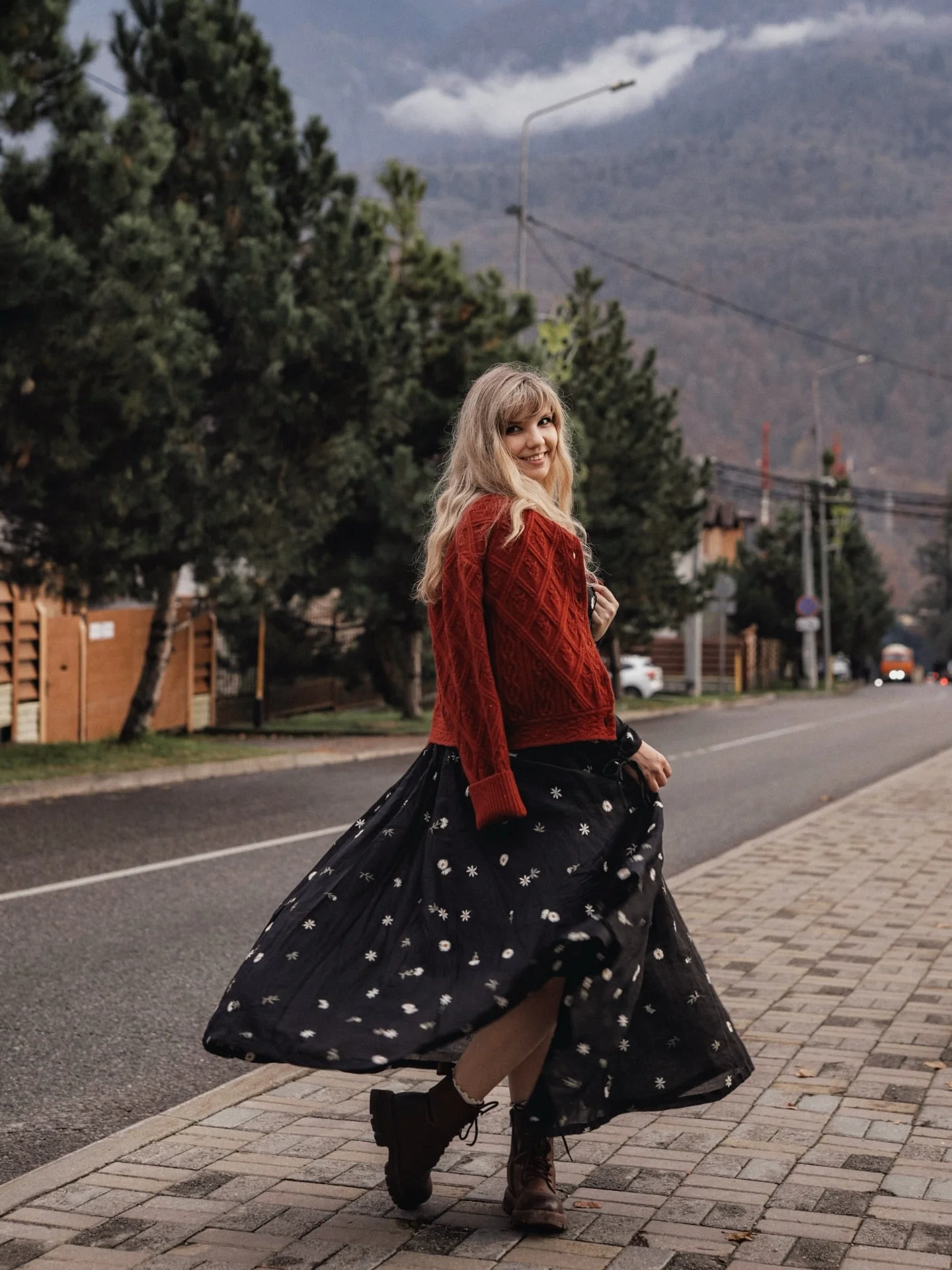 Flurry 17 | 100% Wool Sculptured Knitwear Cardigan - Image 9