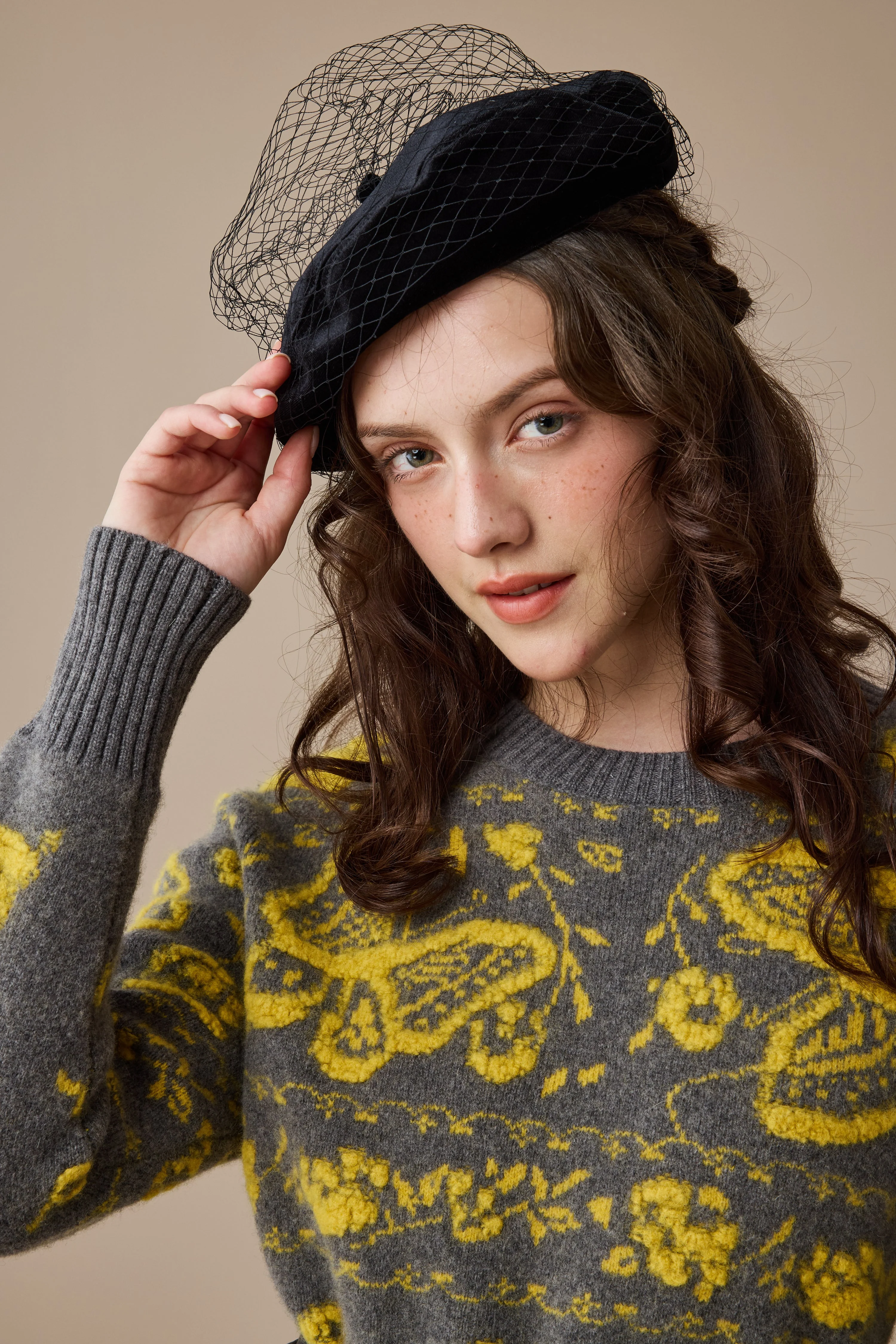 Nutcracker 24 |100% Wool Floral Jumper Sweater - Image 4
