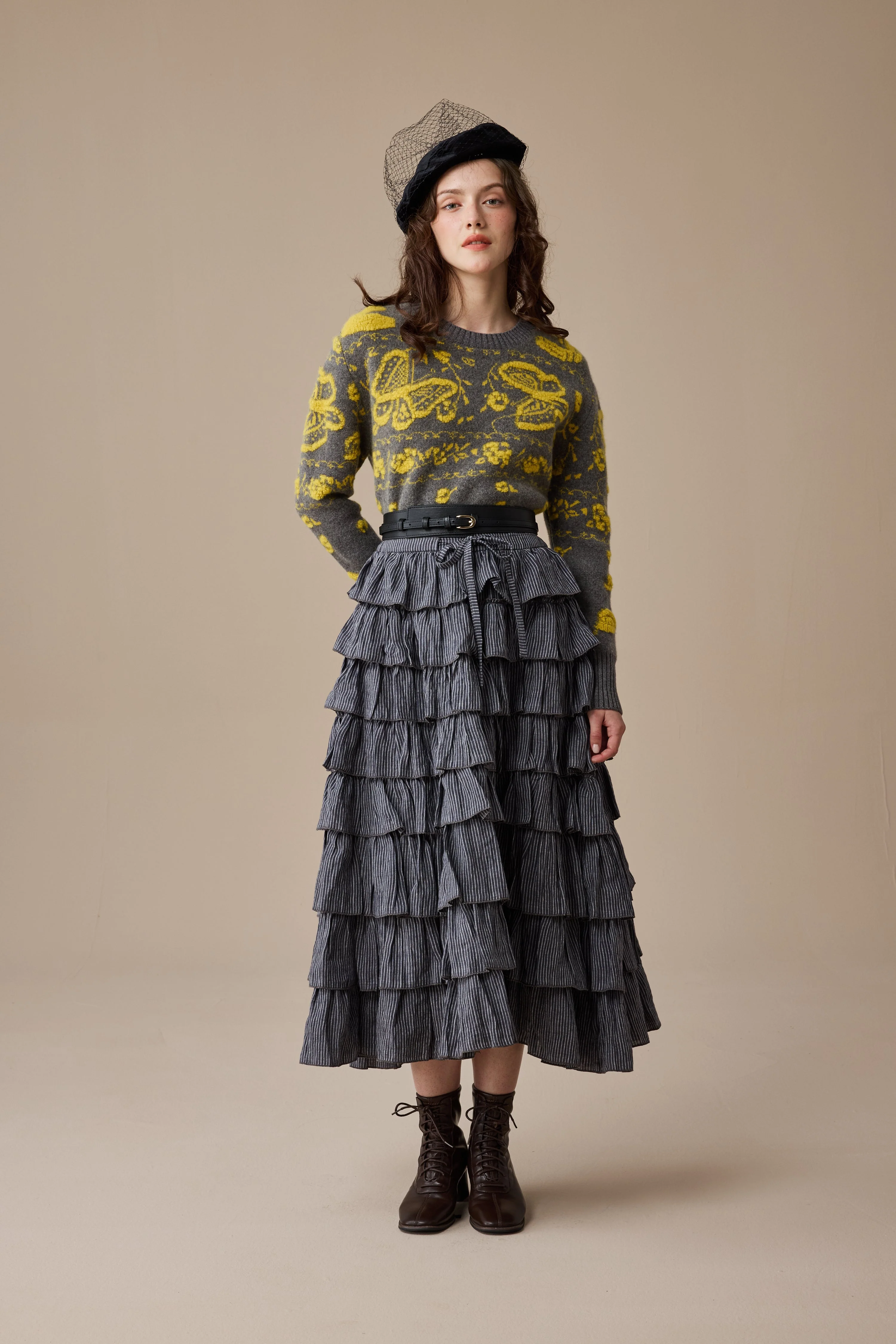 Nutcracker 24 |100% Wool Floral Jumper Sweater - Image 5