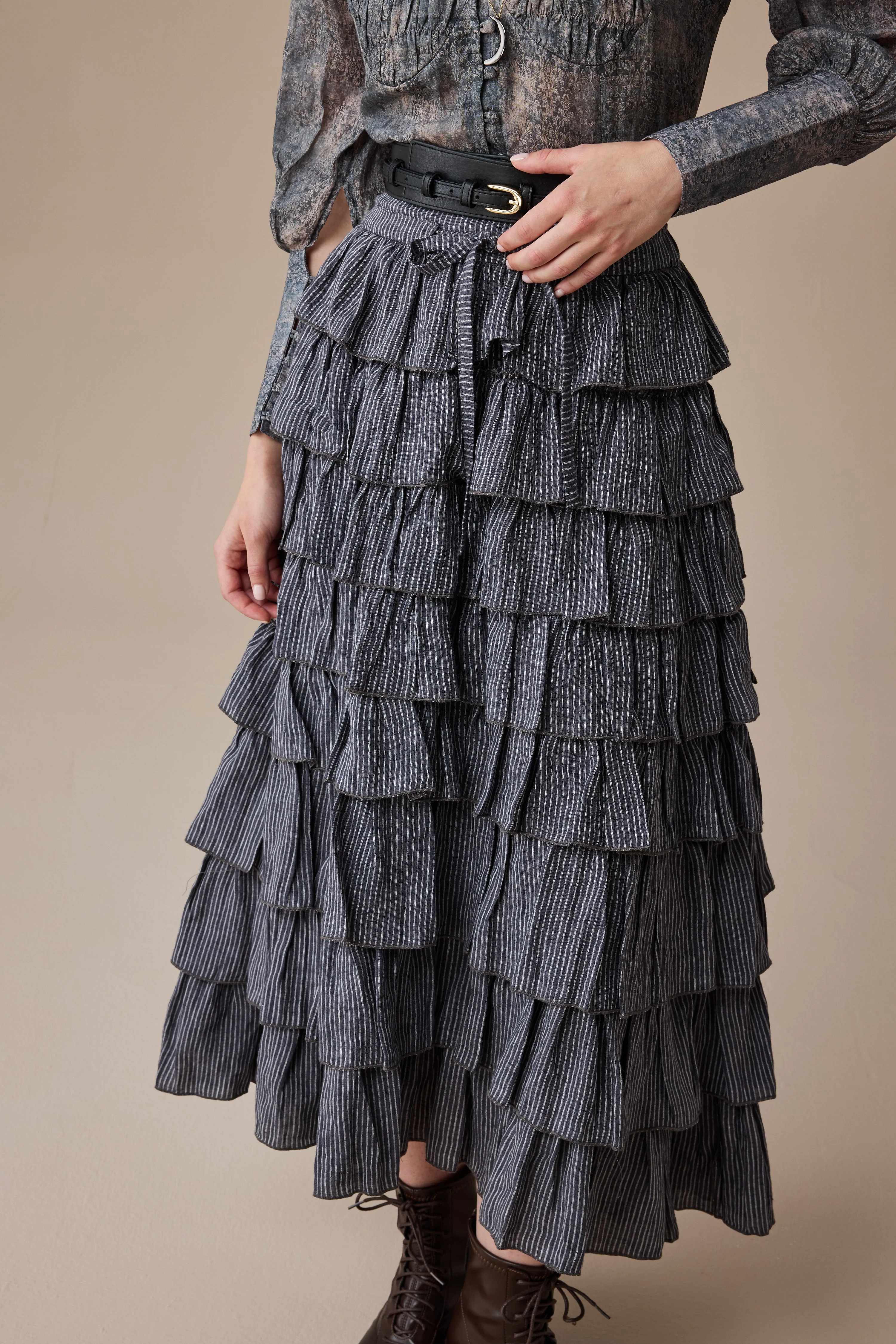 Ischia 14 | Layered petal linen skirt - Image 4