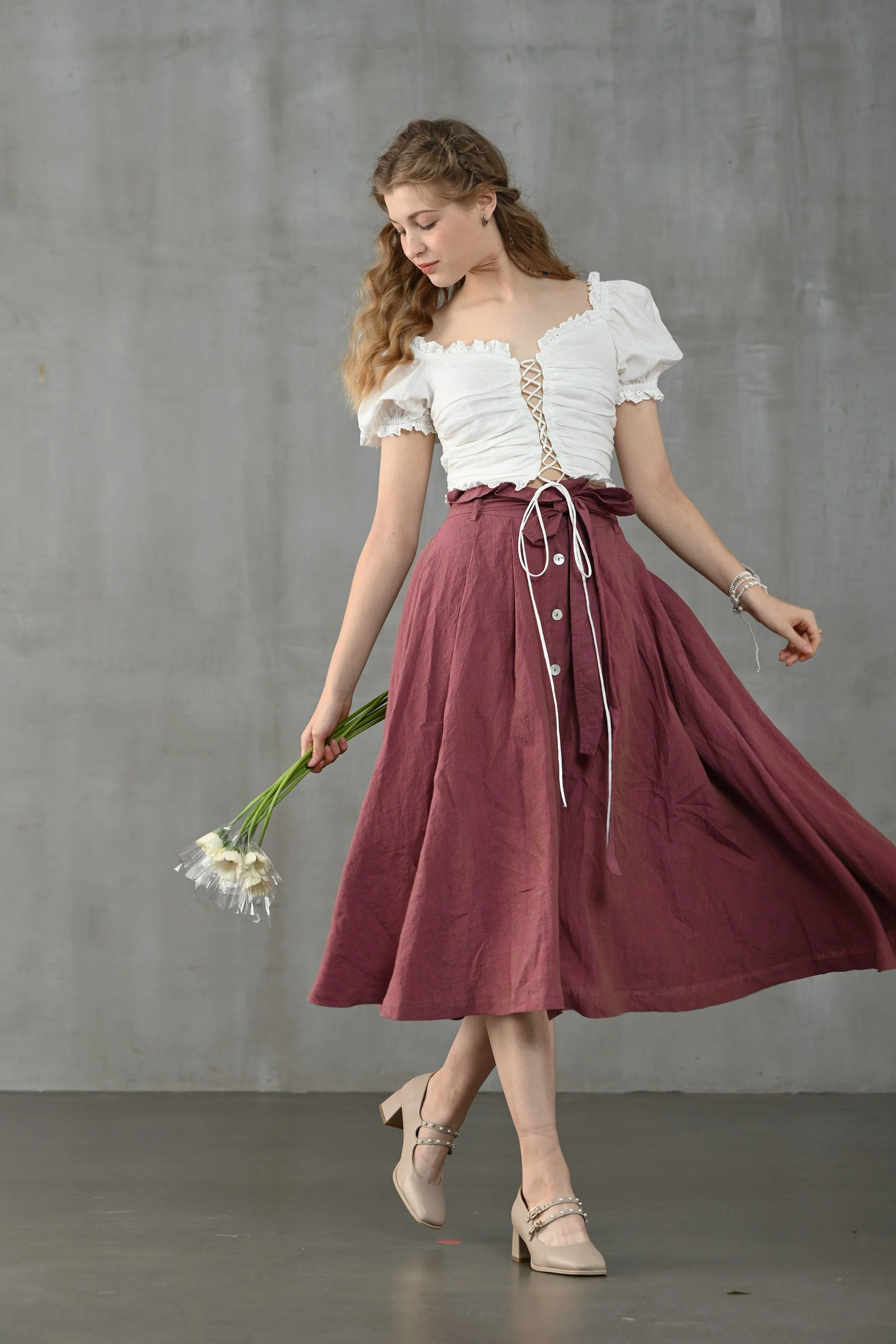 Jasmine 31 | lace-up white linen blouse - Image 3