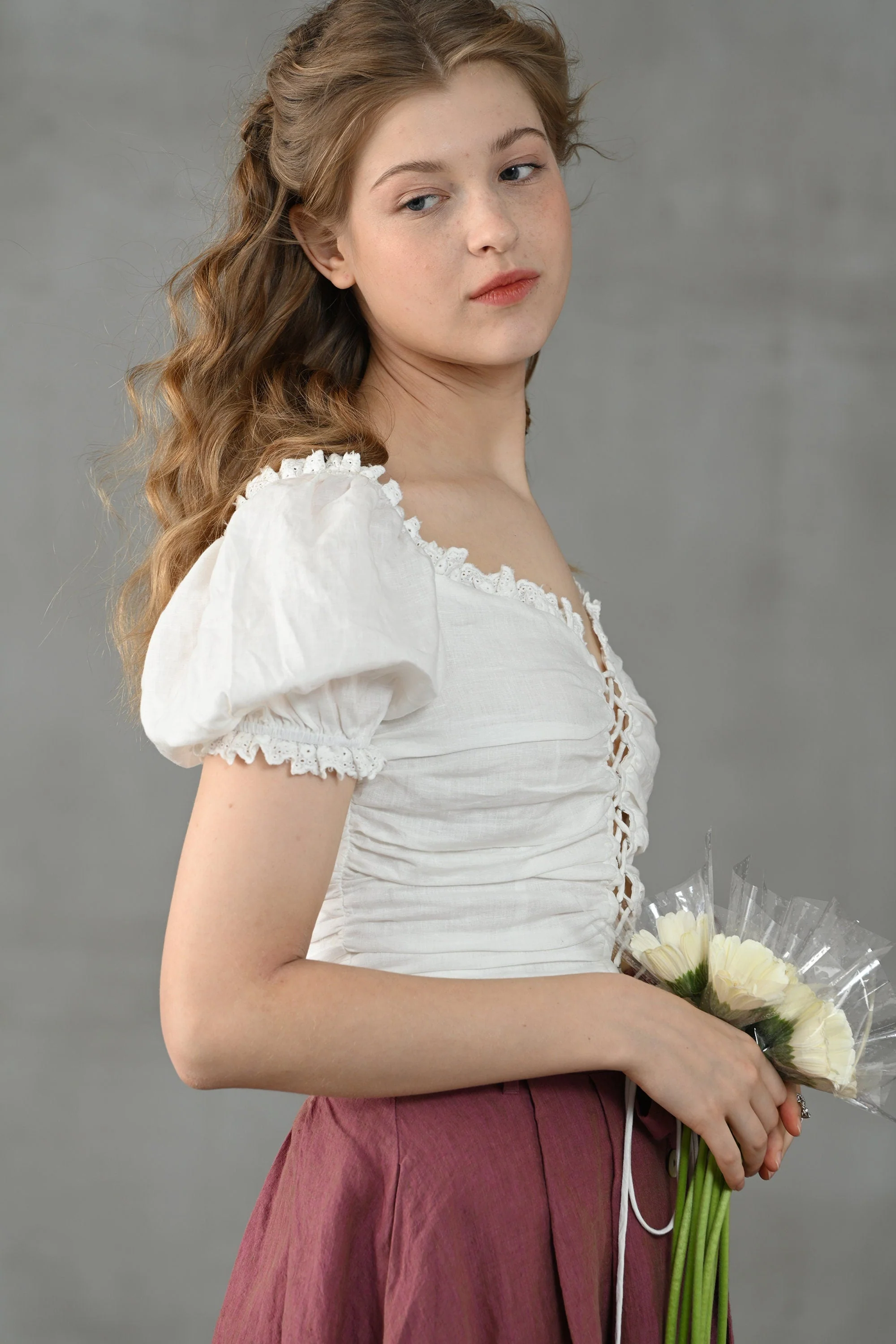 Jasmine 31 | lace-up white linen blouse - Image 7