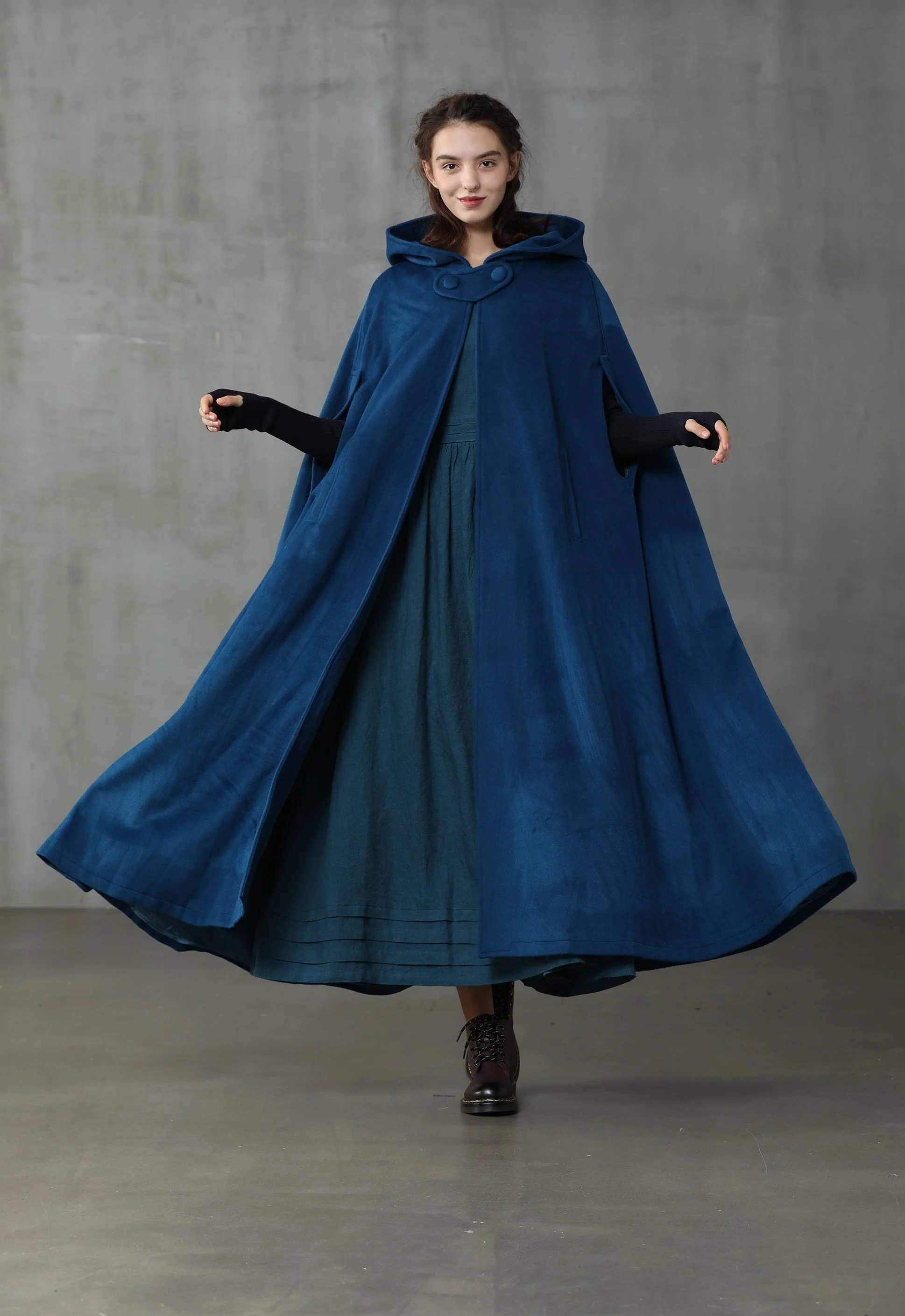 Outlander 2020 | 100% Wool Cloak Coat - Image 13