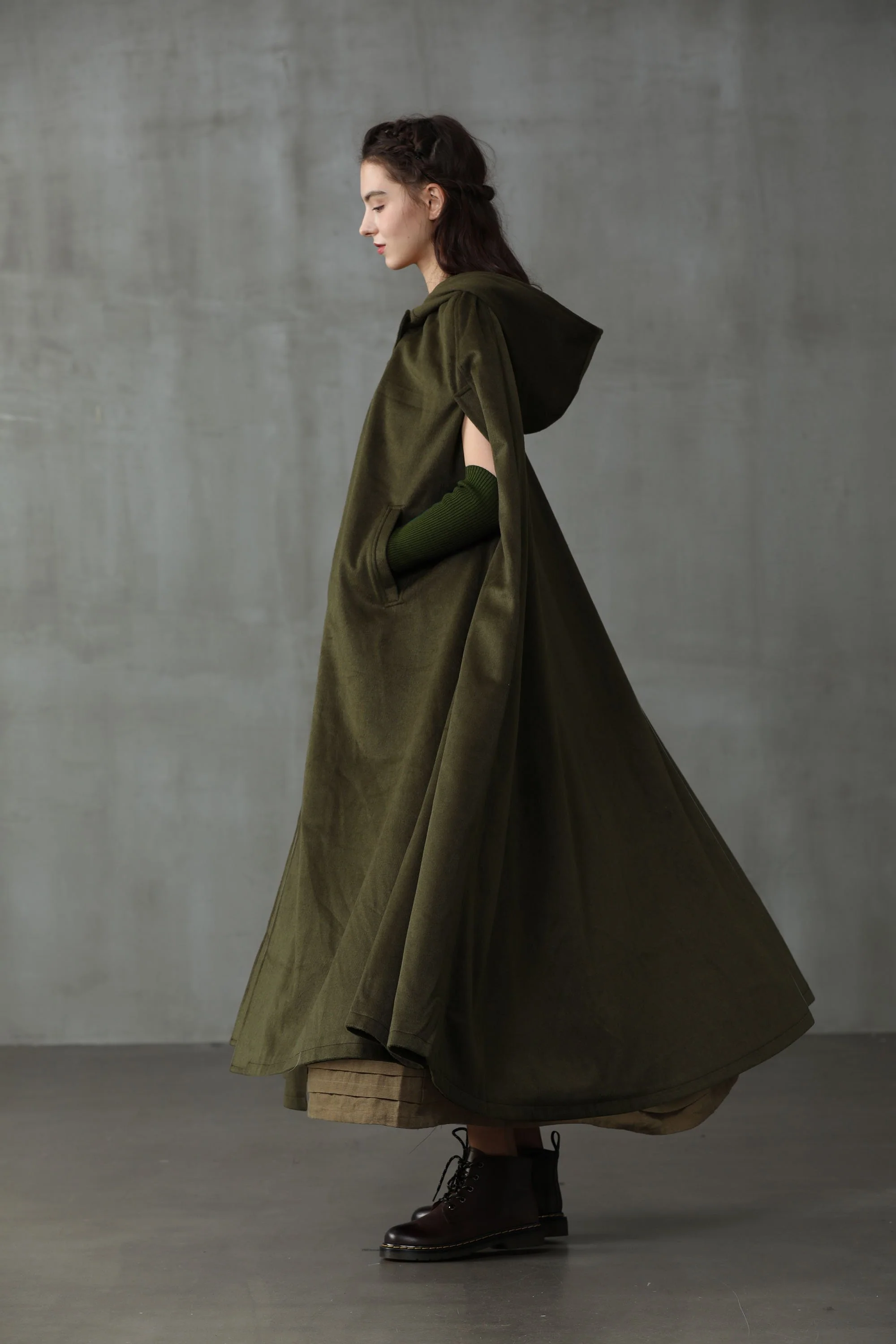 Outlander 2020 | 100% Wool Cloak Coat - Image 3