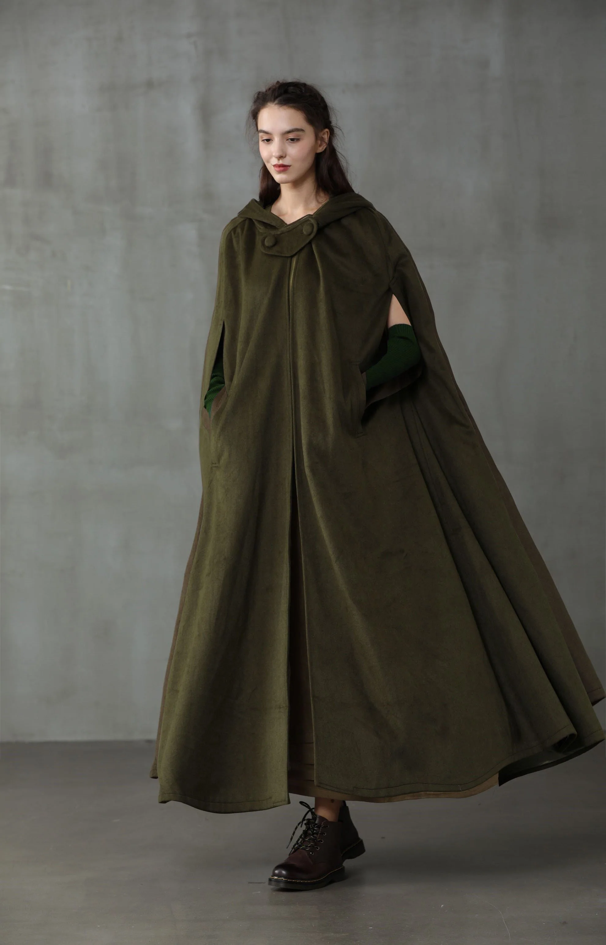 Outlander 2020 | 100% Wool Cloak Coat - Image 4