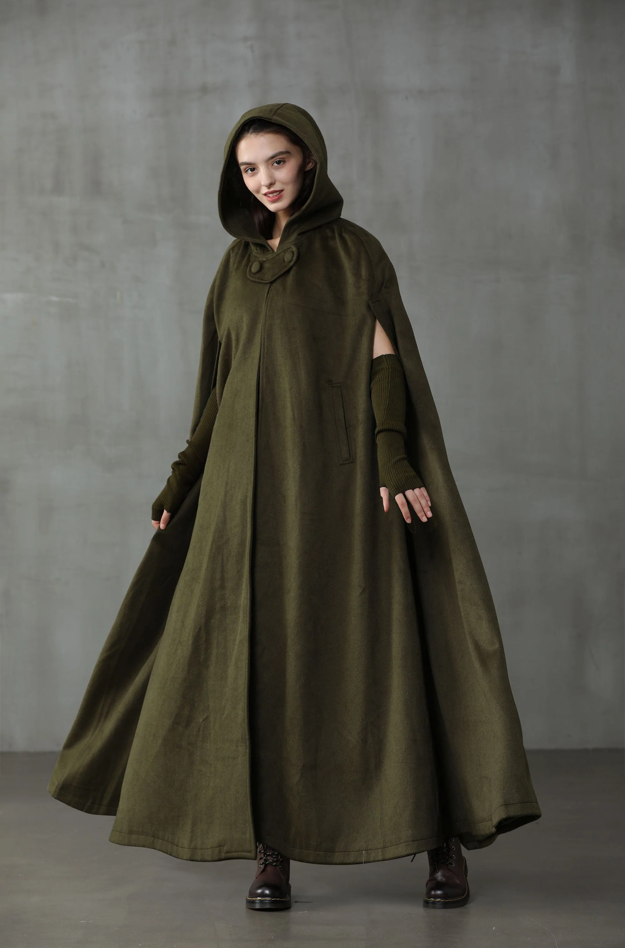 Outlander 2020 | 100% Wool Cloak Coat - Image 9
