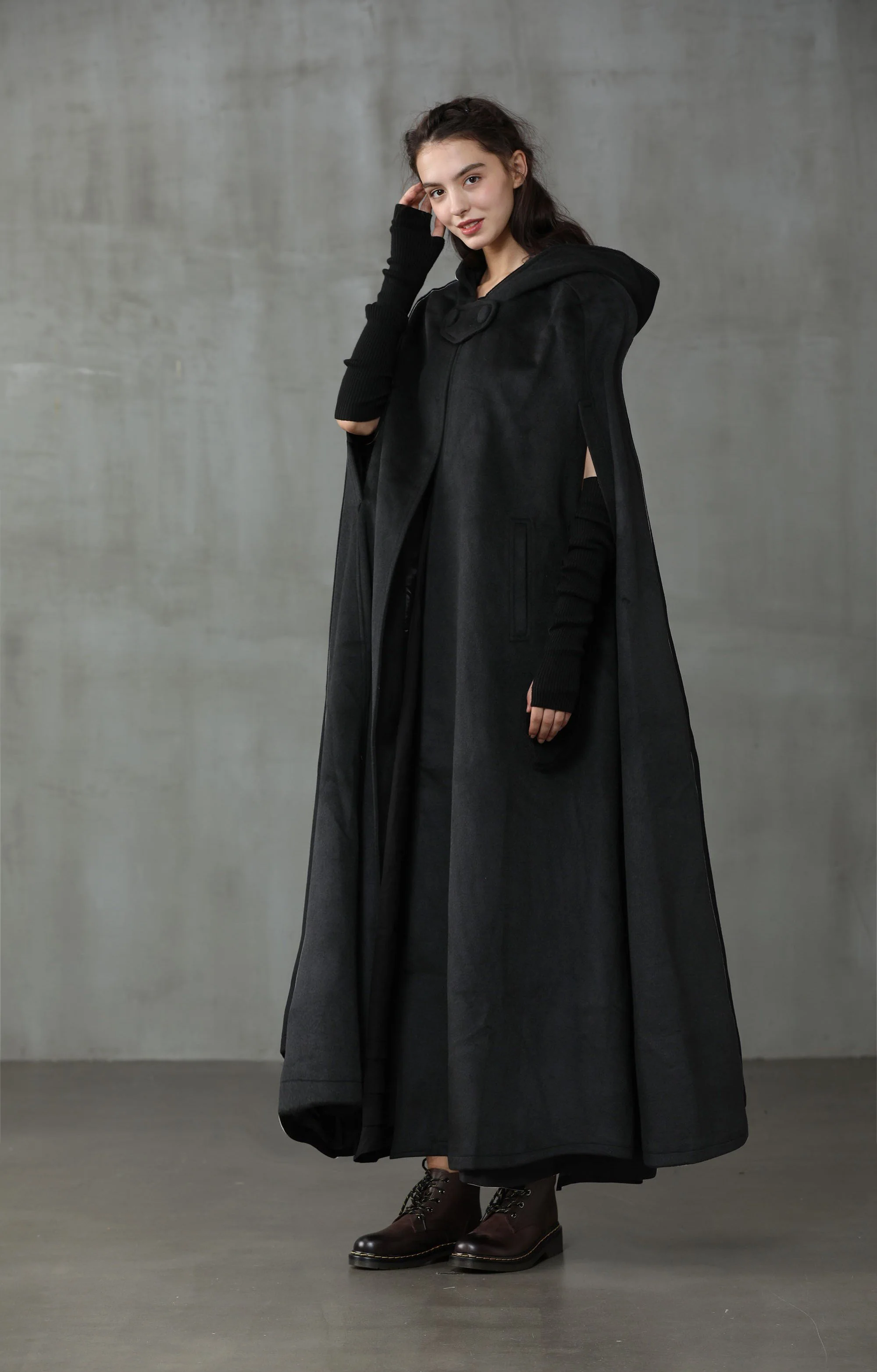 Outlander 2020 | 100% Wool Cloak Coat - Image 16