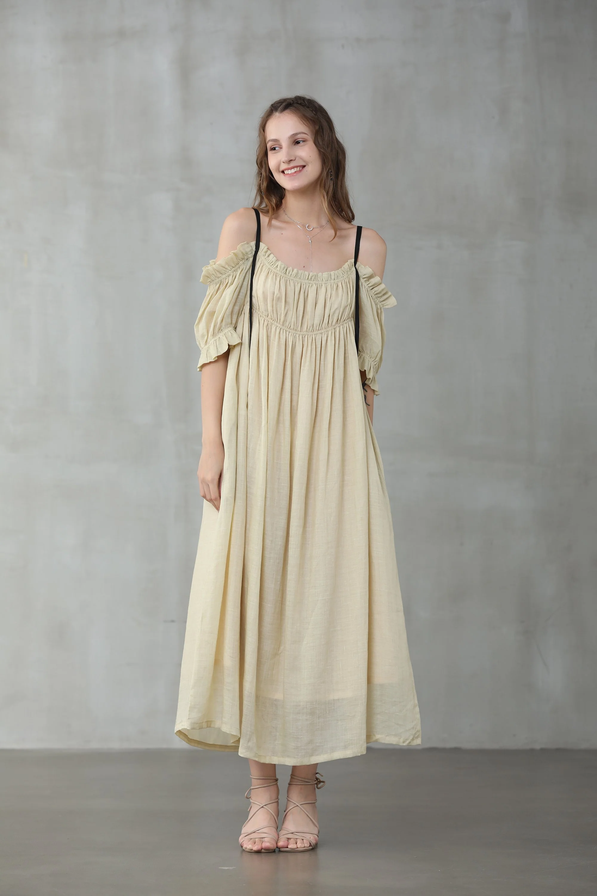 La Luna 11 | old lace linen dress - Image 15