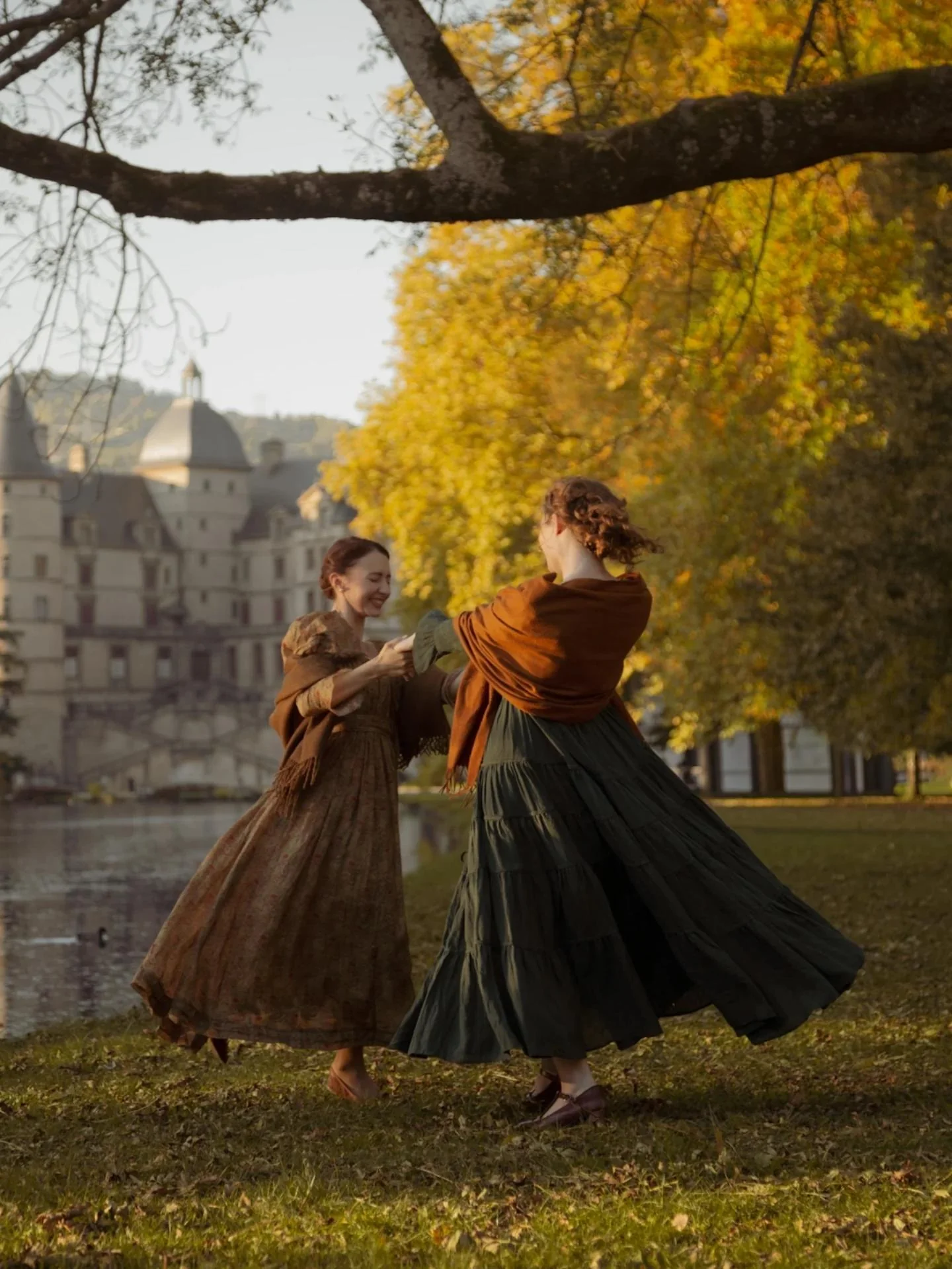 Paisley 11 | Elegant Floral Linen Dress - Image 7