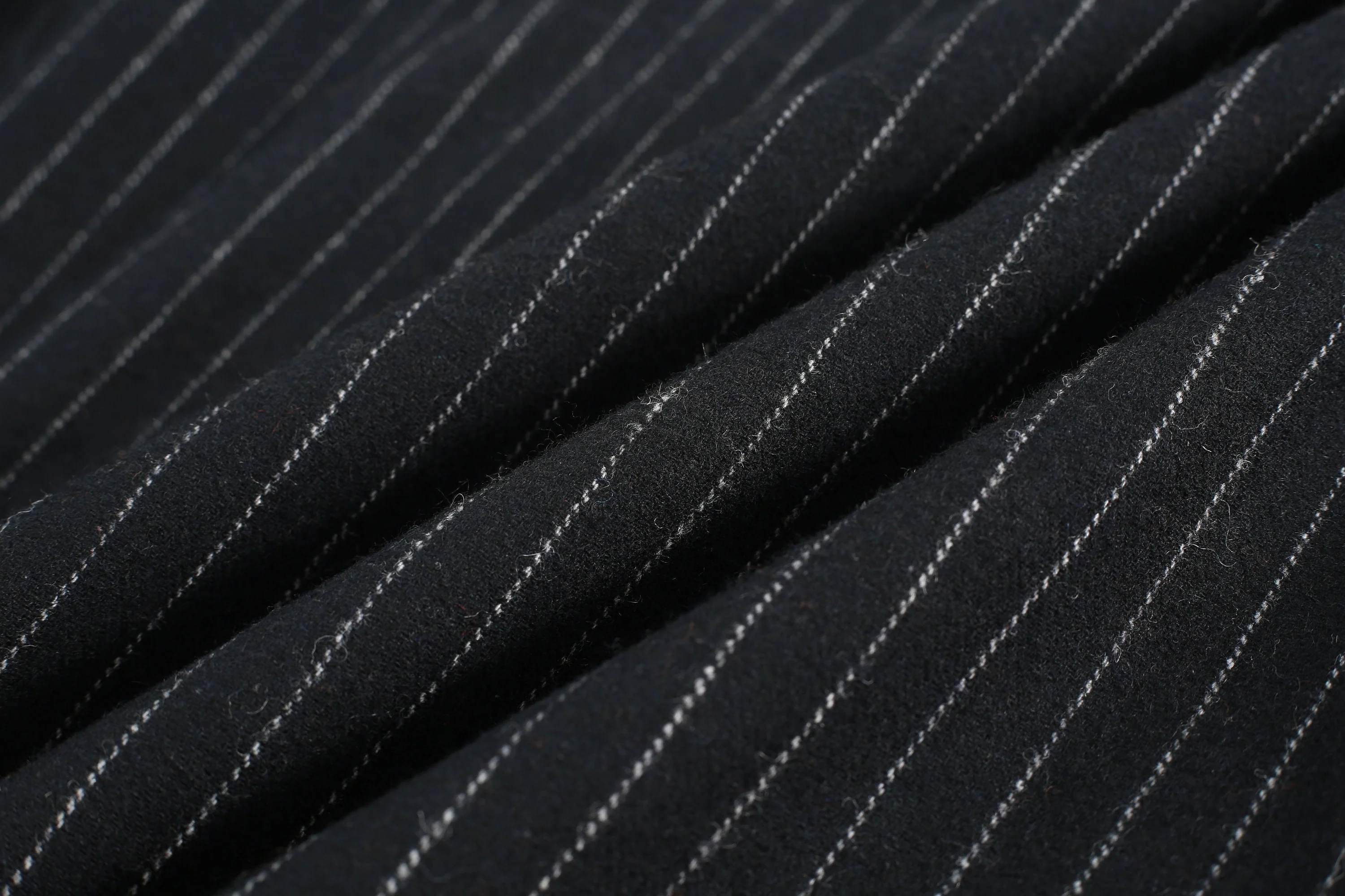 Santal 3 | Striped Wool Skirt in black - Image 14