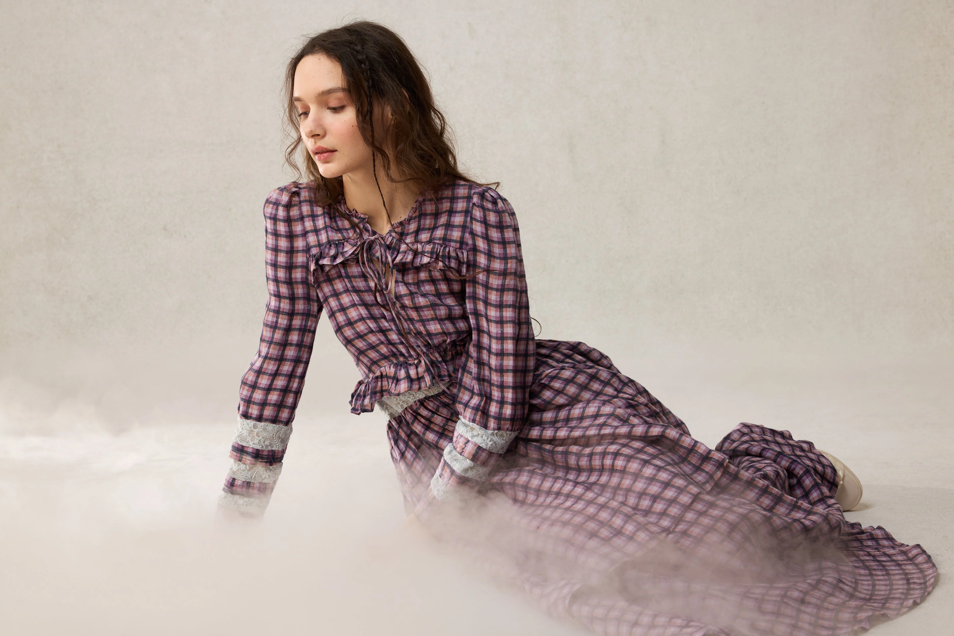 Rosewood 17 | Lace Linen Dress Gown - Image 4