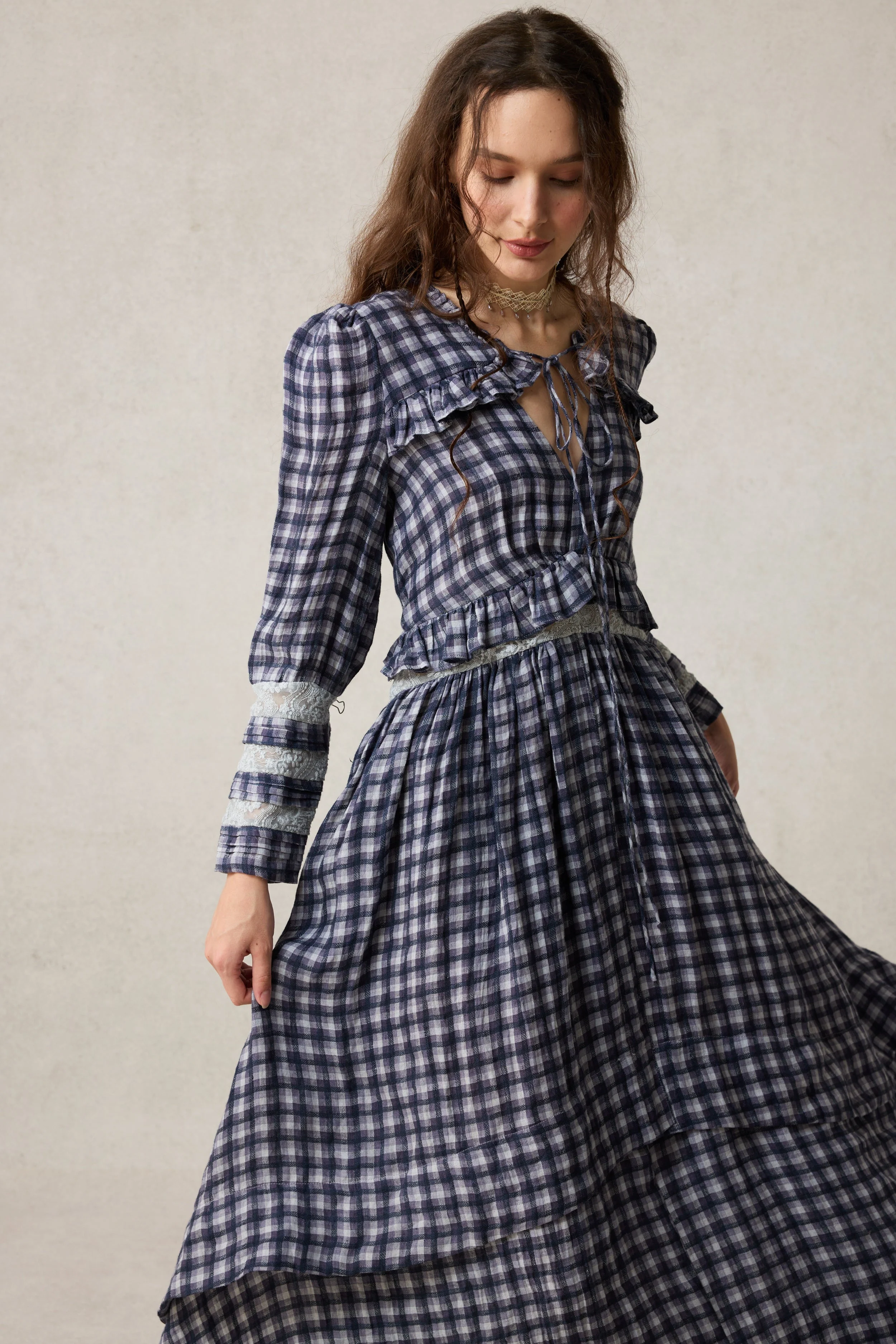 Rosewood 17 | Lace Linen Dress Gown - Image 4