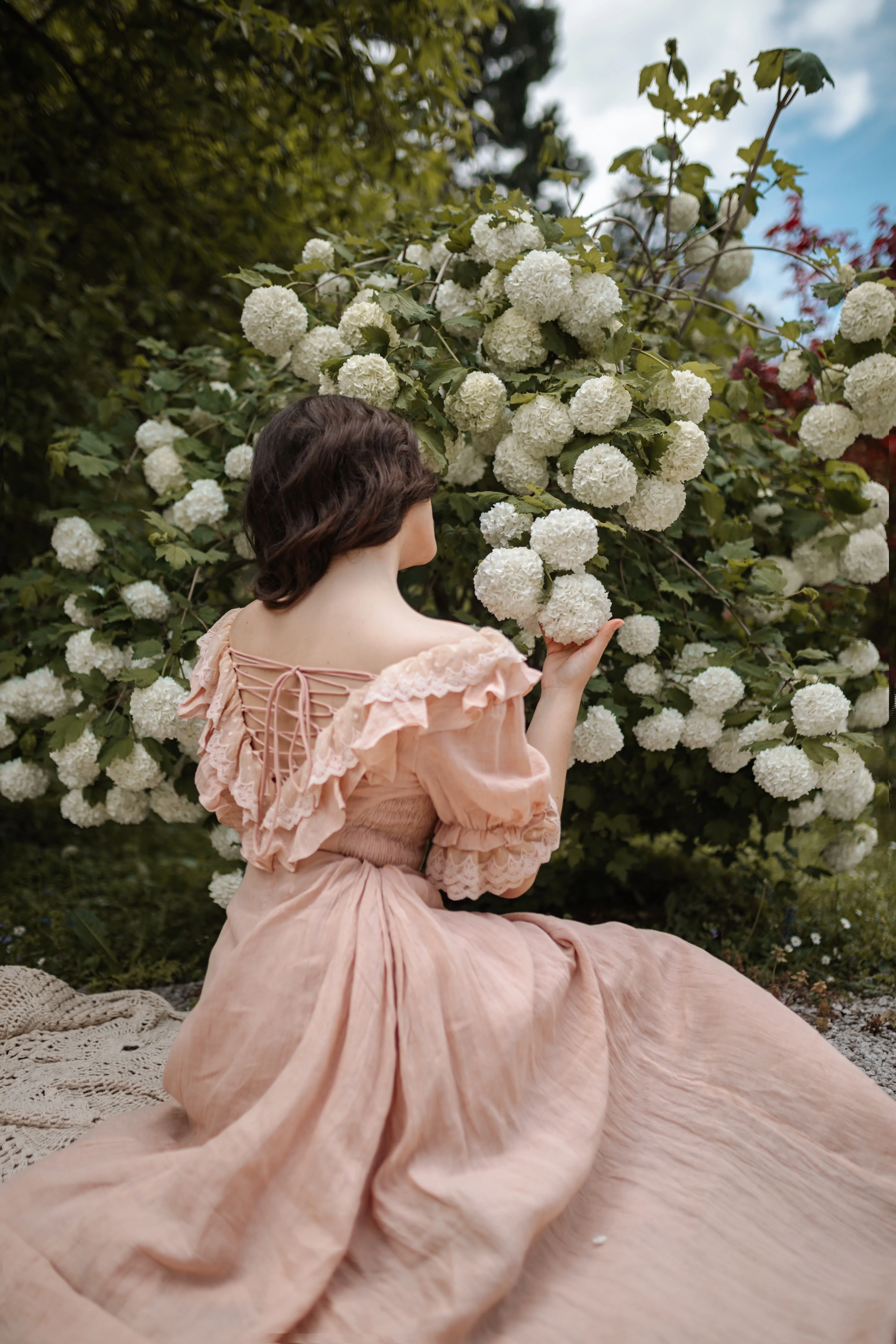 Elysia 15 | Lace-up linen flared dress - Image 5