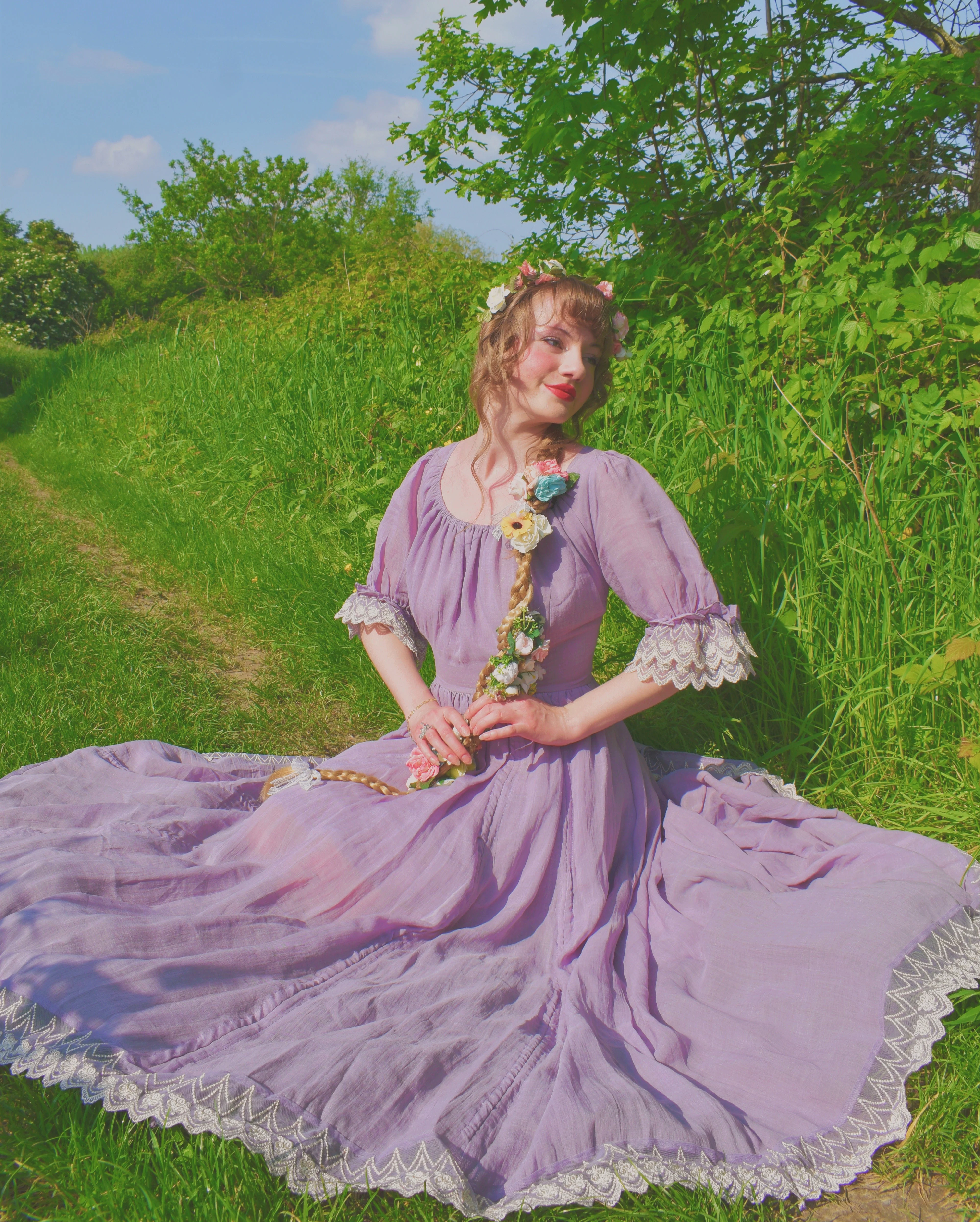 Elowen 27 | Lace Linen dress gown ( 2 way to wear ) - Image 4