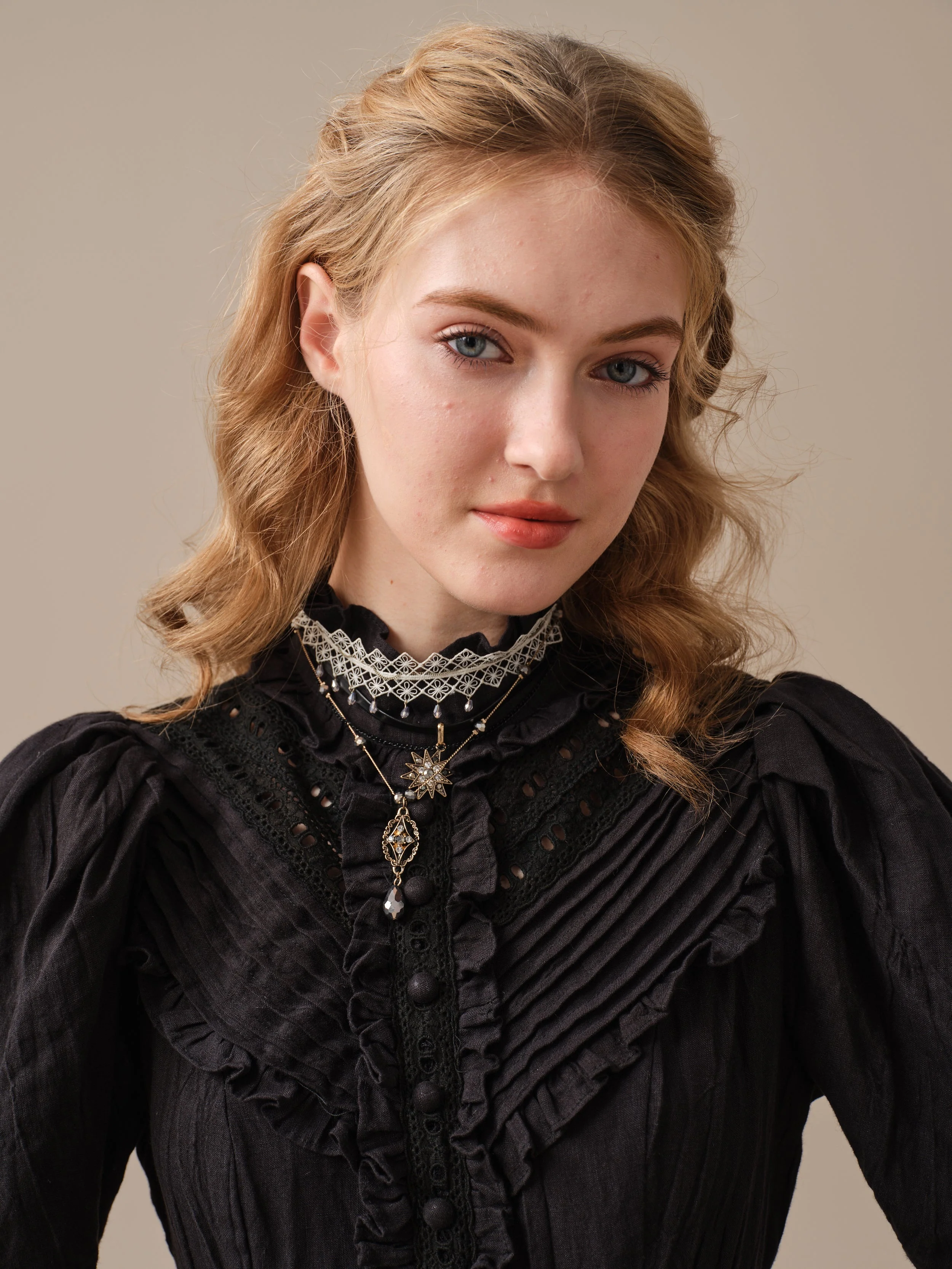 MARY 18 | VINTAGE LINEN DRESS GOWN - Image 21