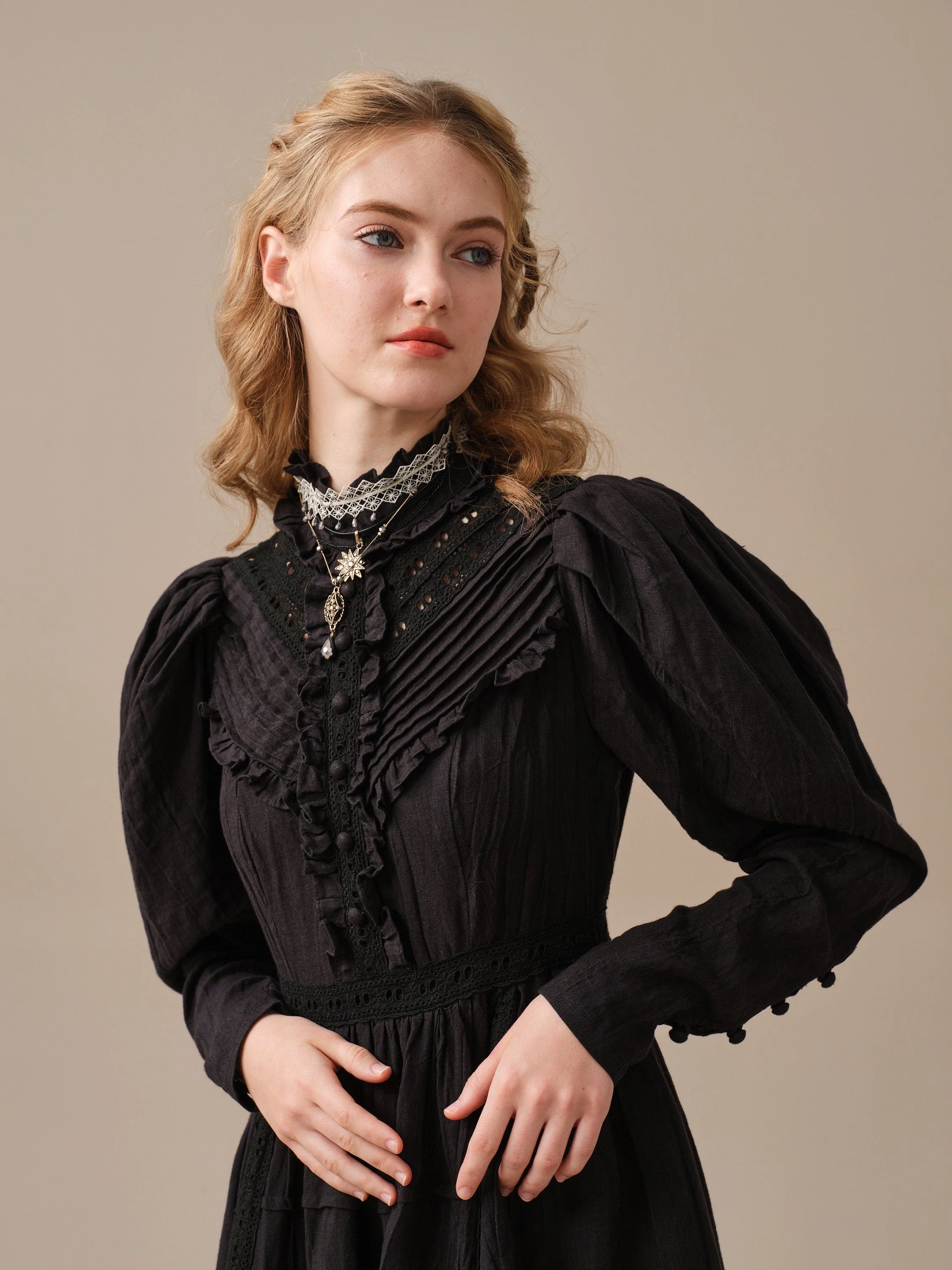 MARY 18 | VINTAGE LINEN DRESS GOWN - Image 8