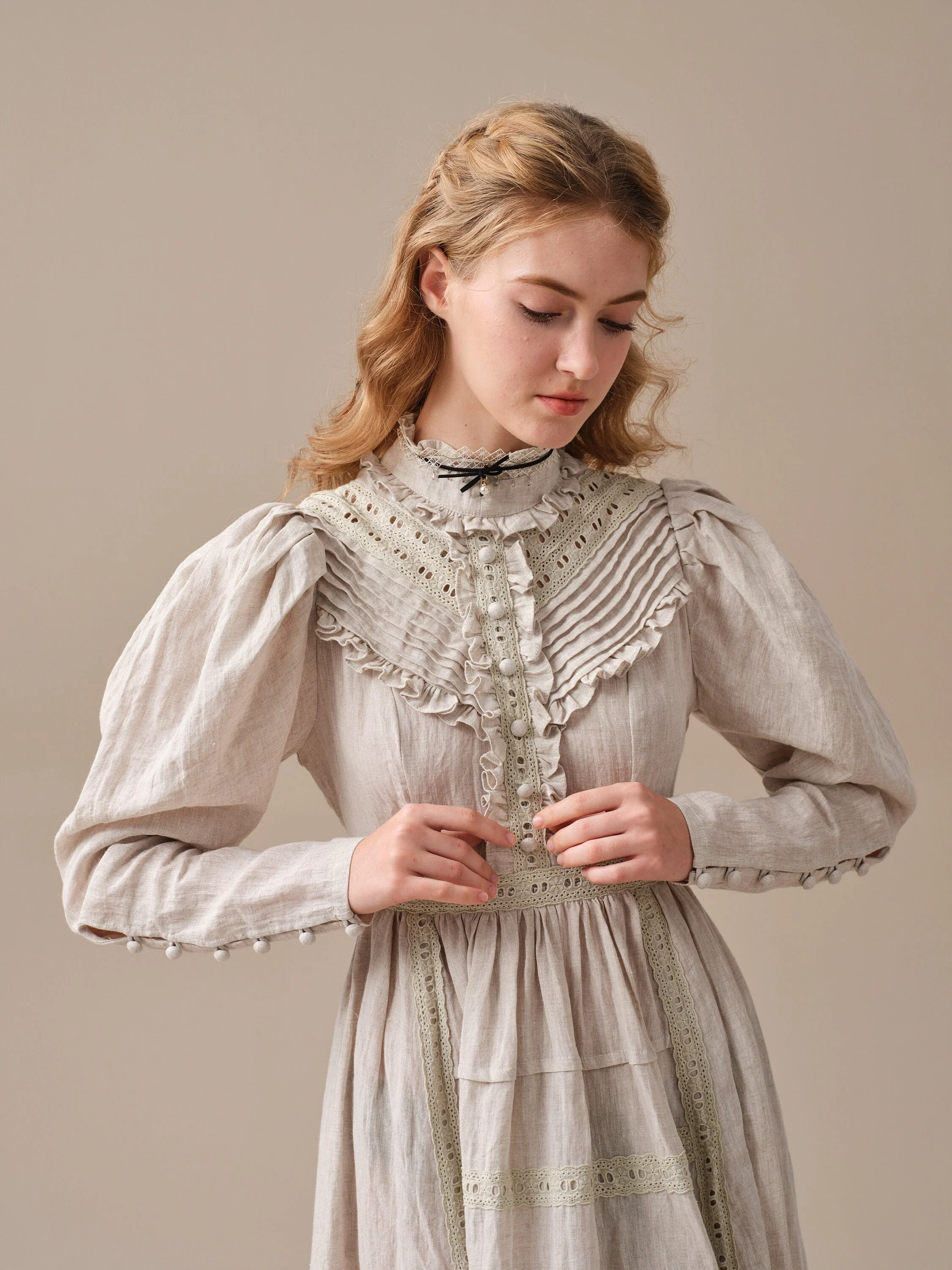 MARY 18 | VINTAGE LINEN DRESS GOWN - Image 10