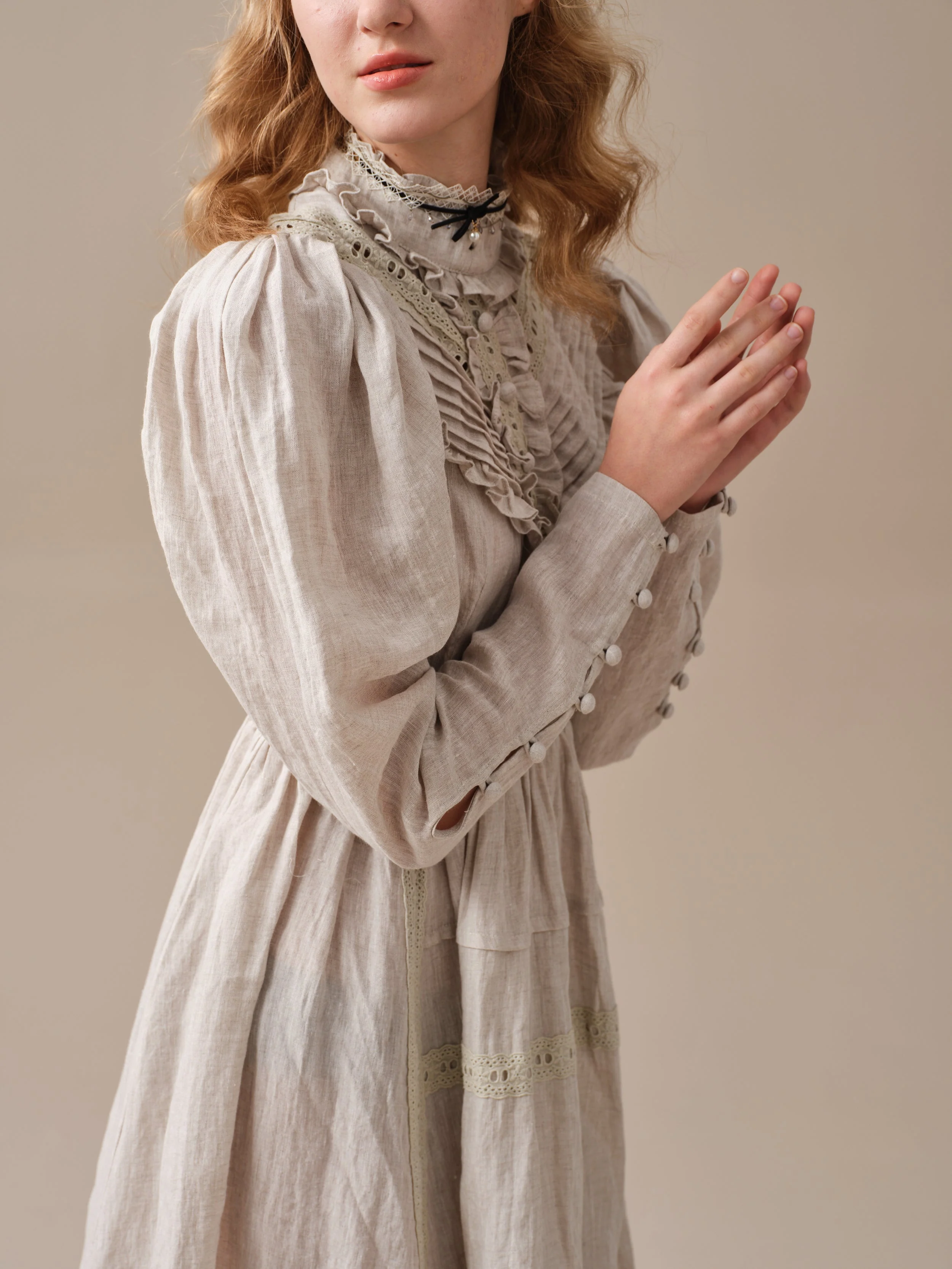 MARY 18 | VINTAGE LINEN DRESS GOWN - Image 15