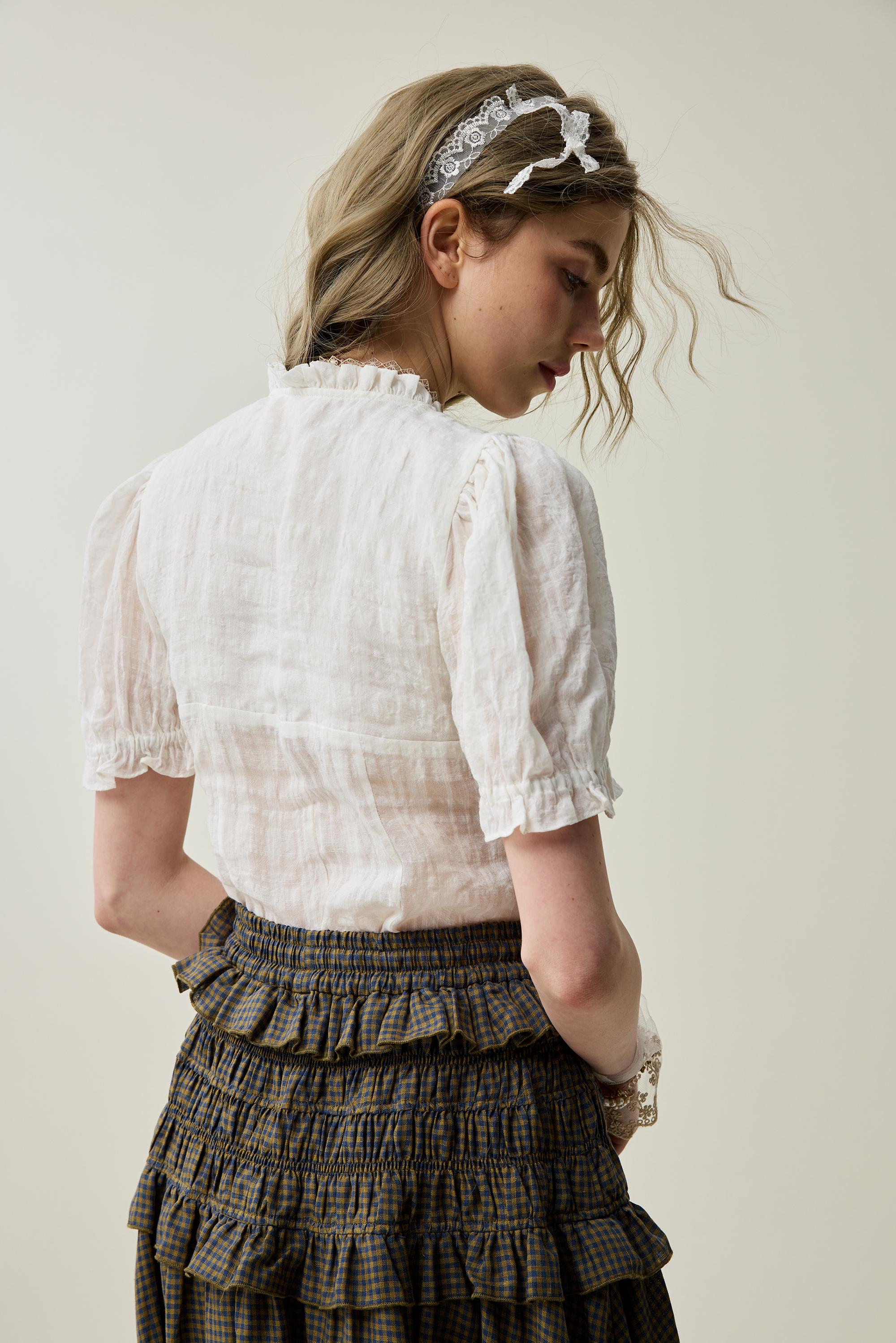 Clove 9 | smocked linen blouse - Image 7