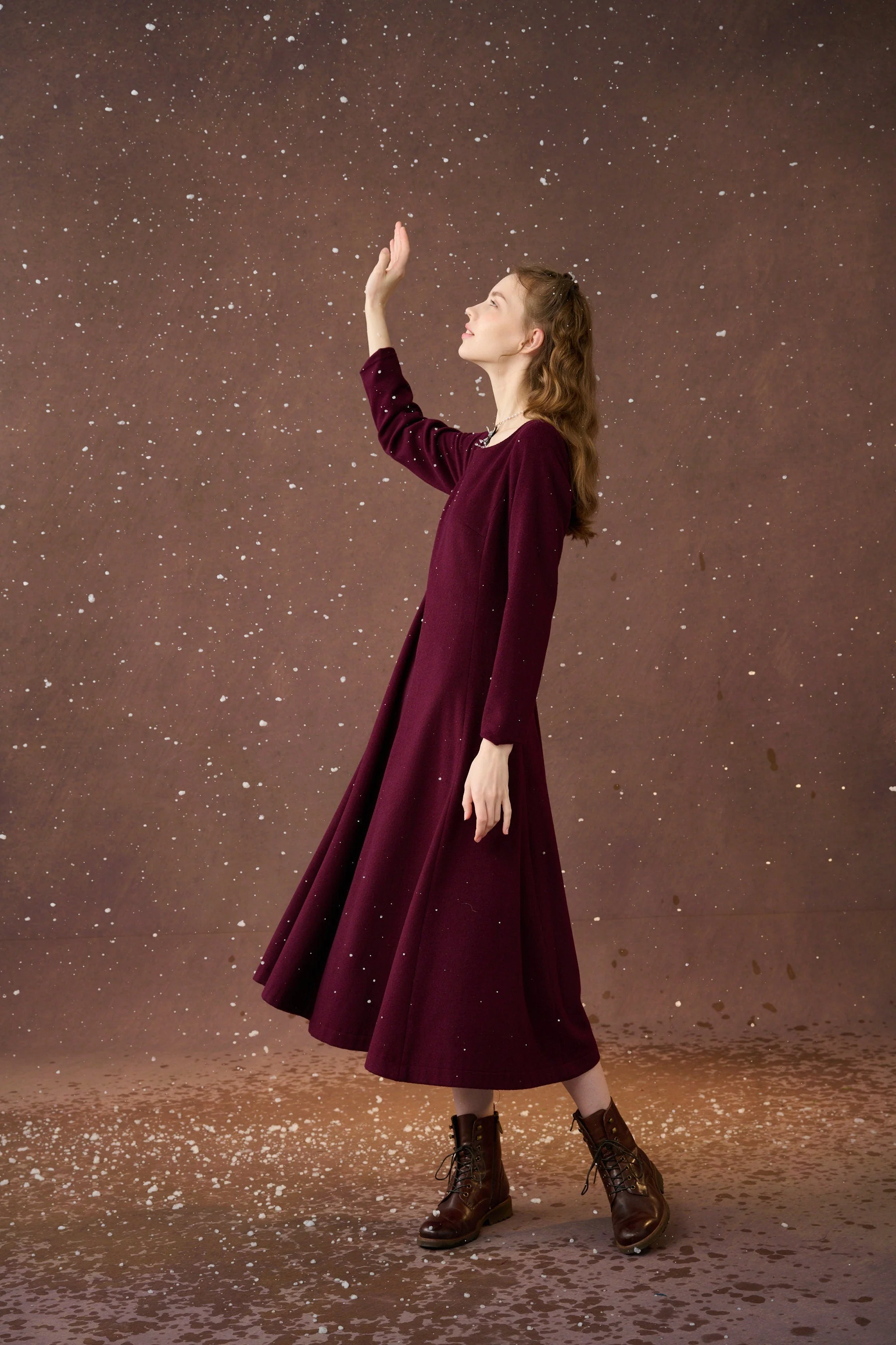 Mistletoe 17 | Vintage wool dress in Purple - Image 4