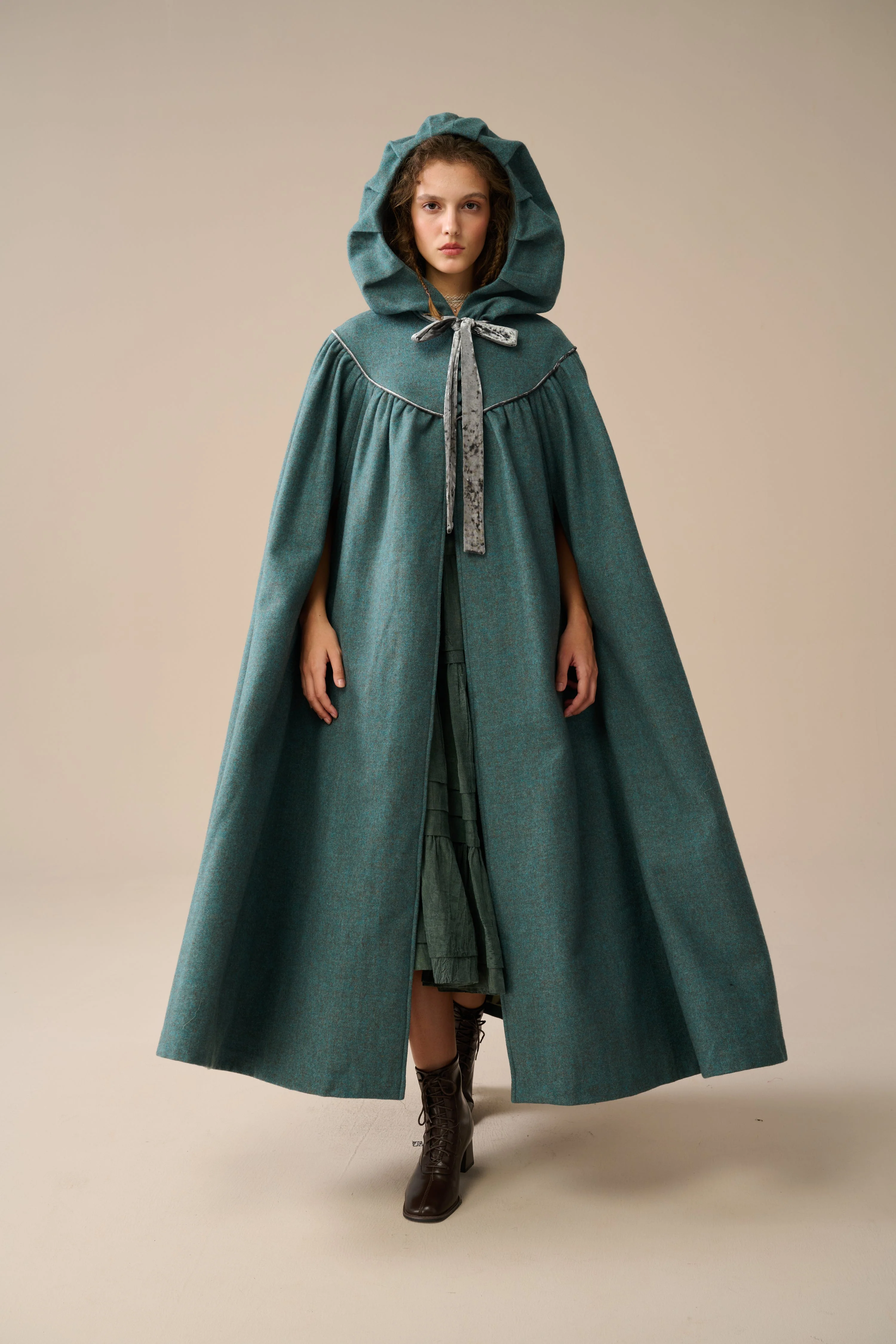 Perfumer 33 | white wool cloak wedding cape - Image 29