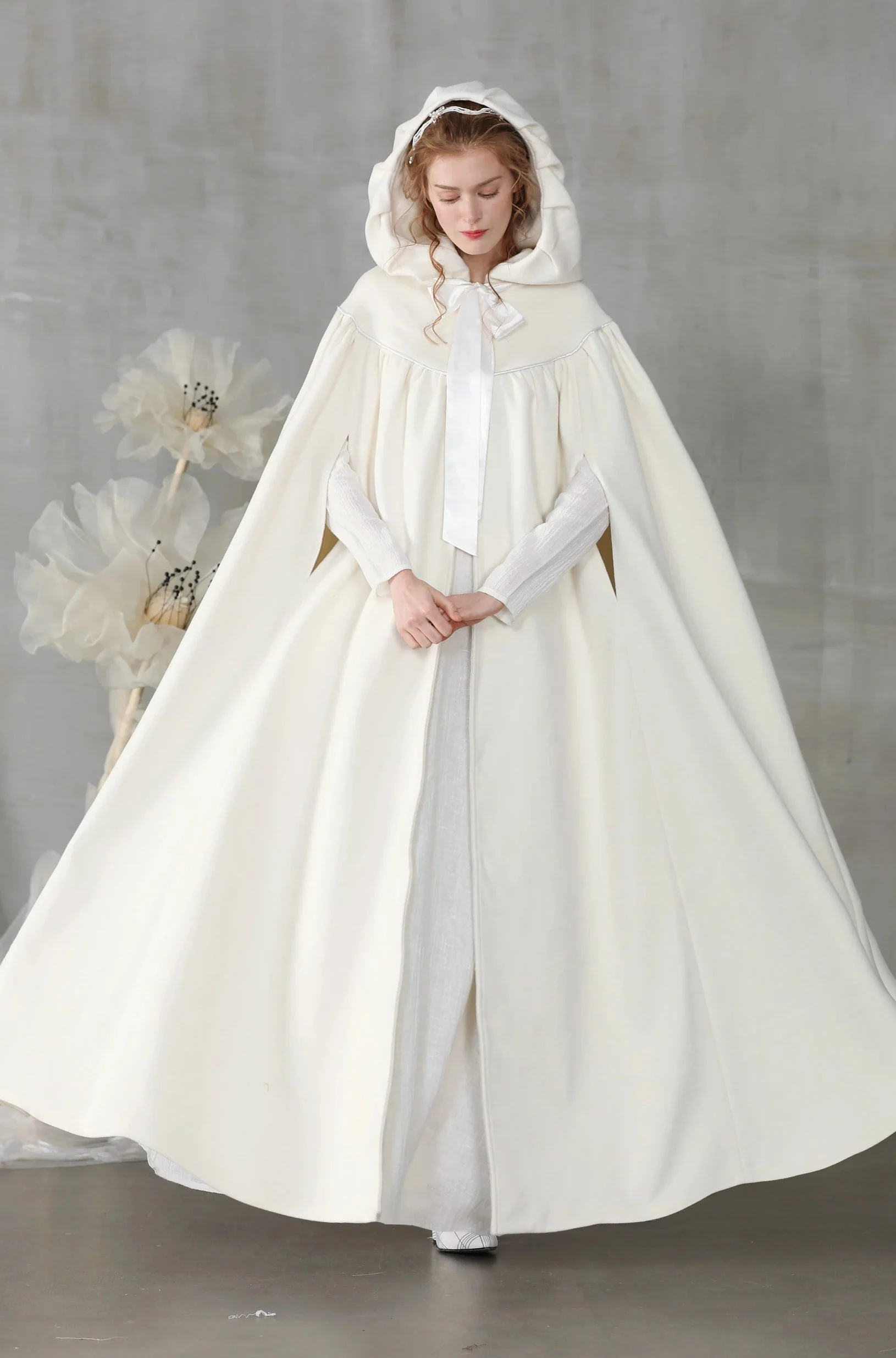 Perfumer 33 | white wool cloak wedding cape - Image 6
