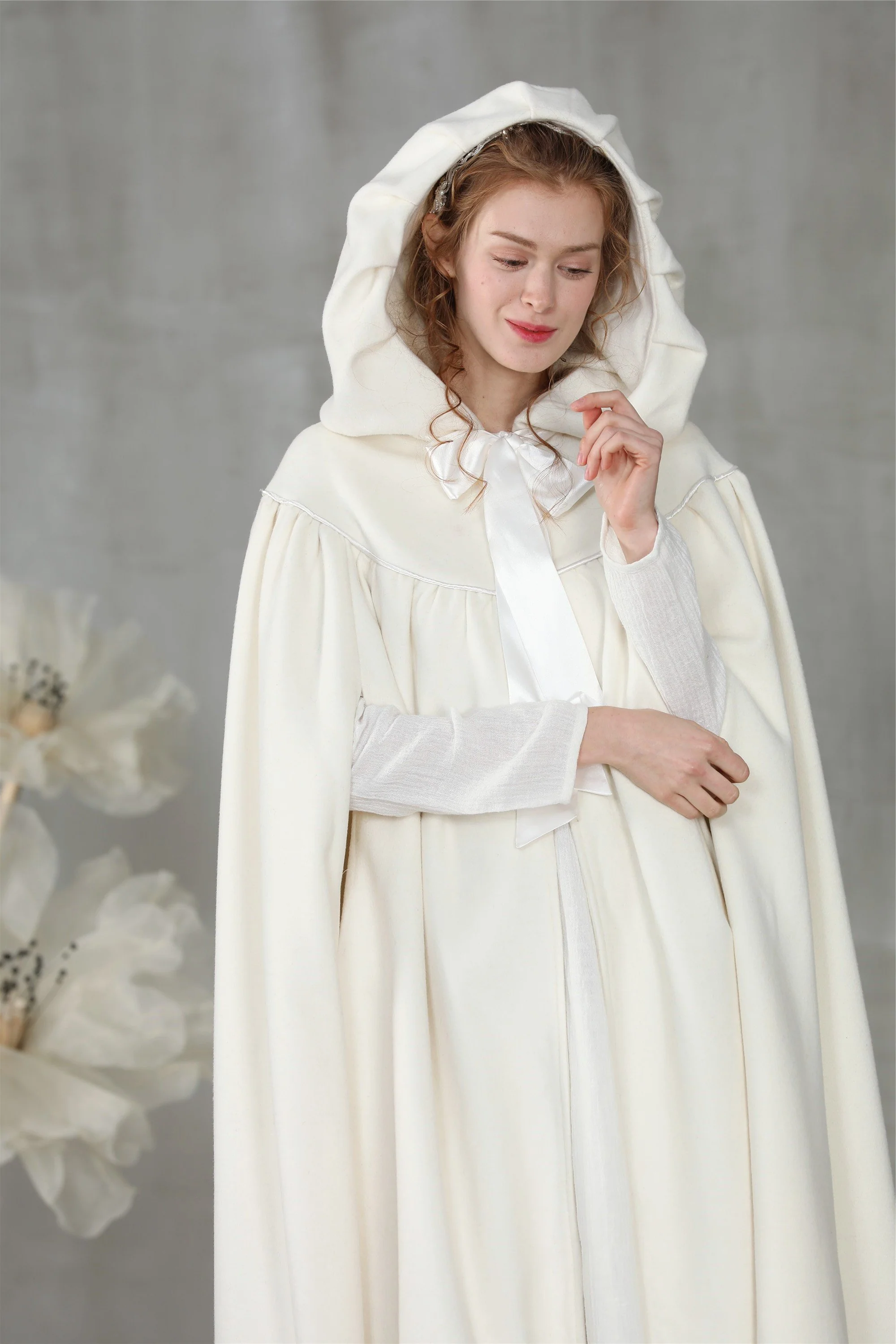 Perfumer 33 | white wool cloak wedding cape - Image 7