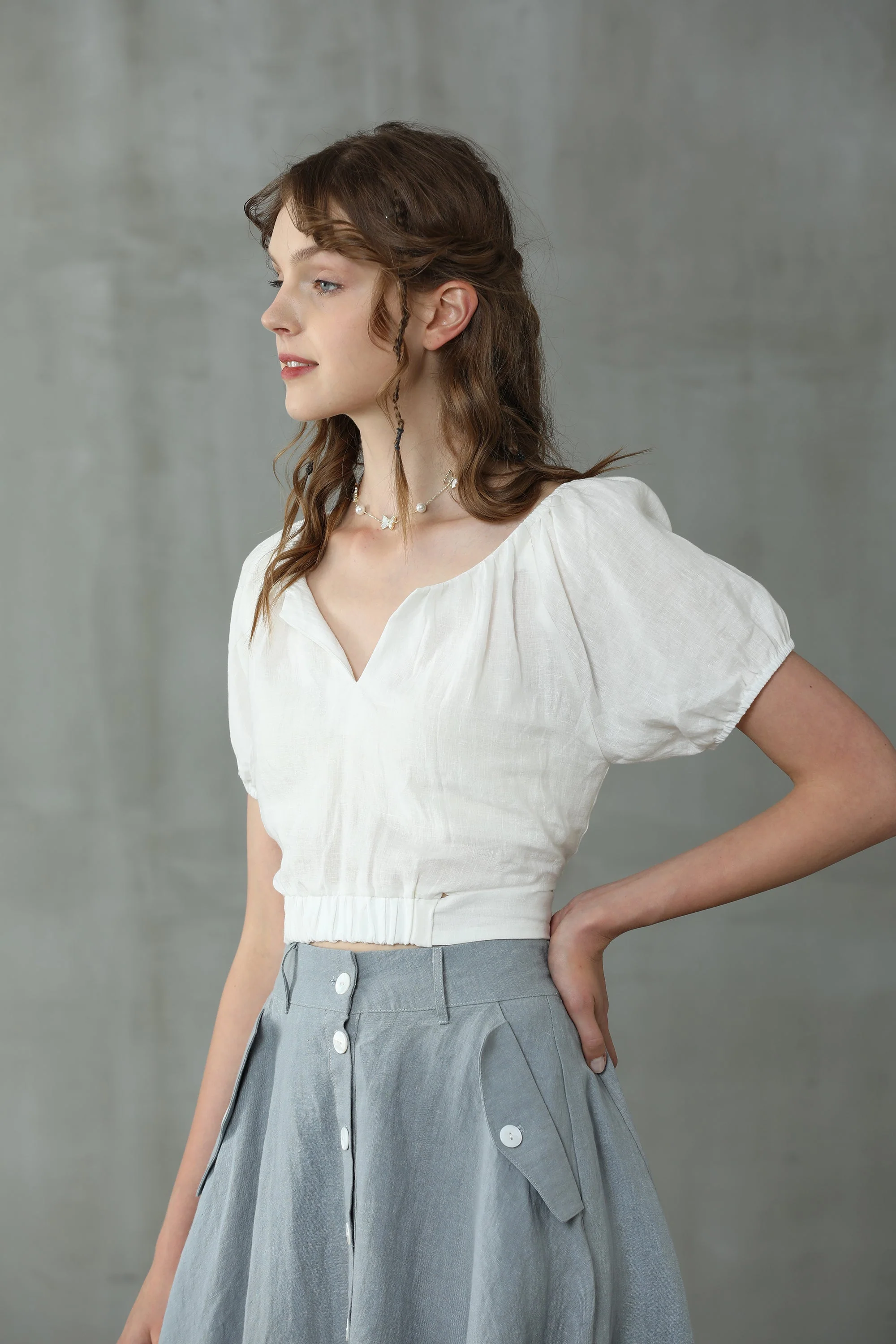 Ease 17 | White linen blouse - Image 14