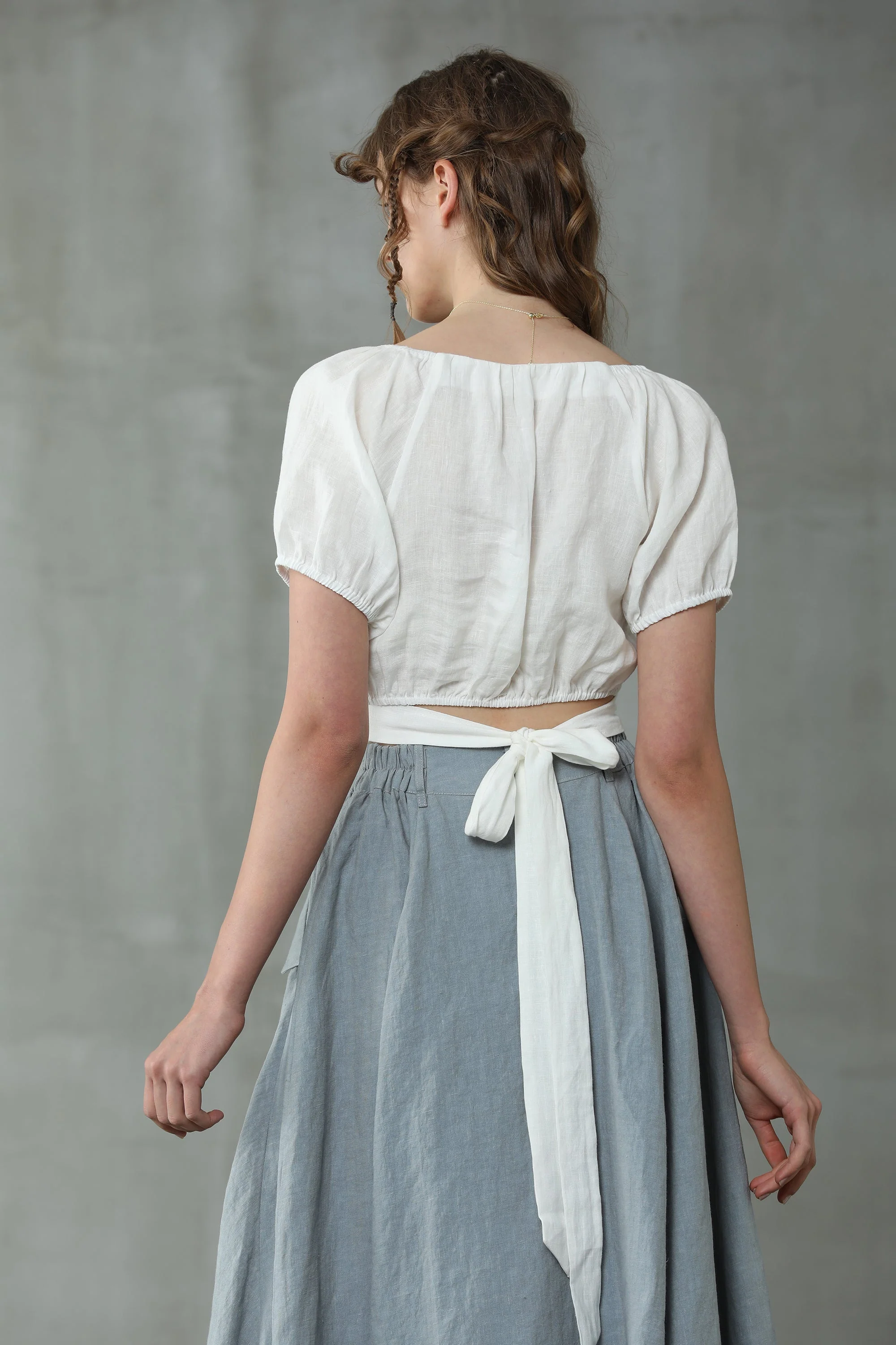 Ease 17 | White linen blouse - Image 15