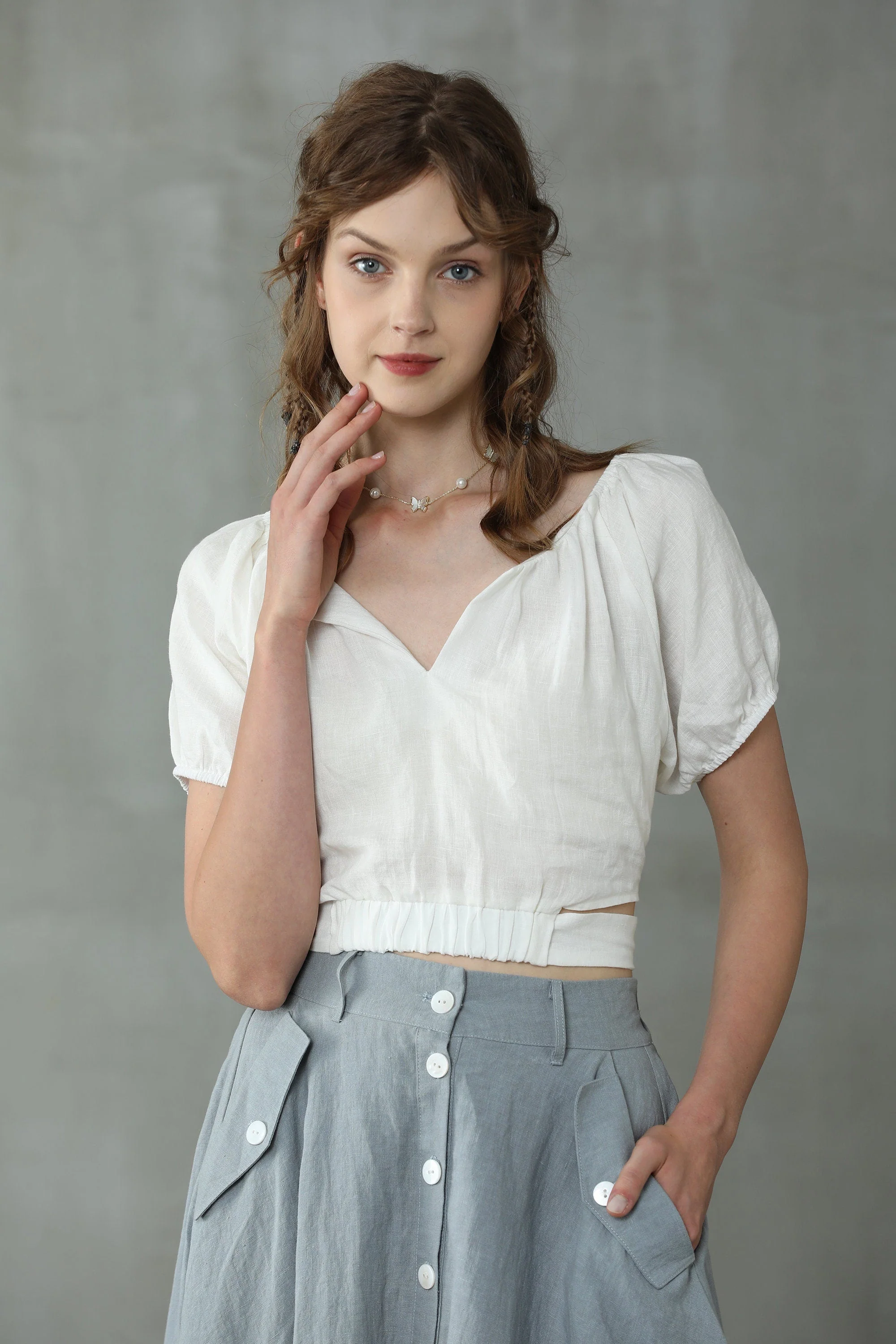 Ease 17 | White linen blouse - Image 3