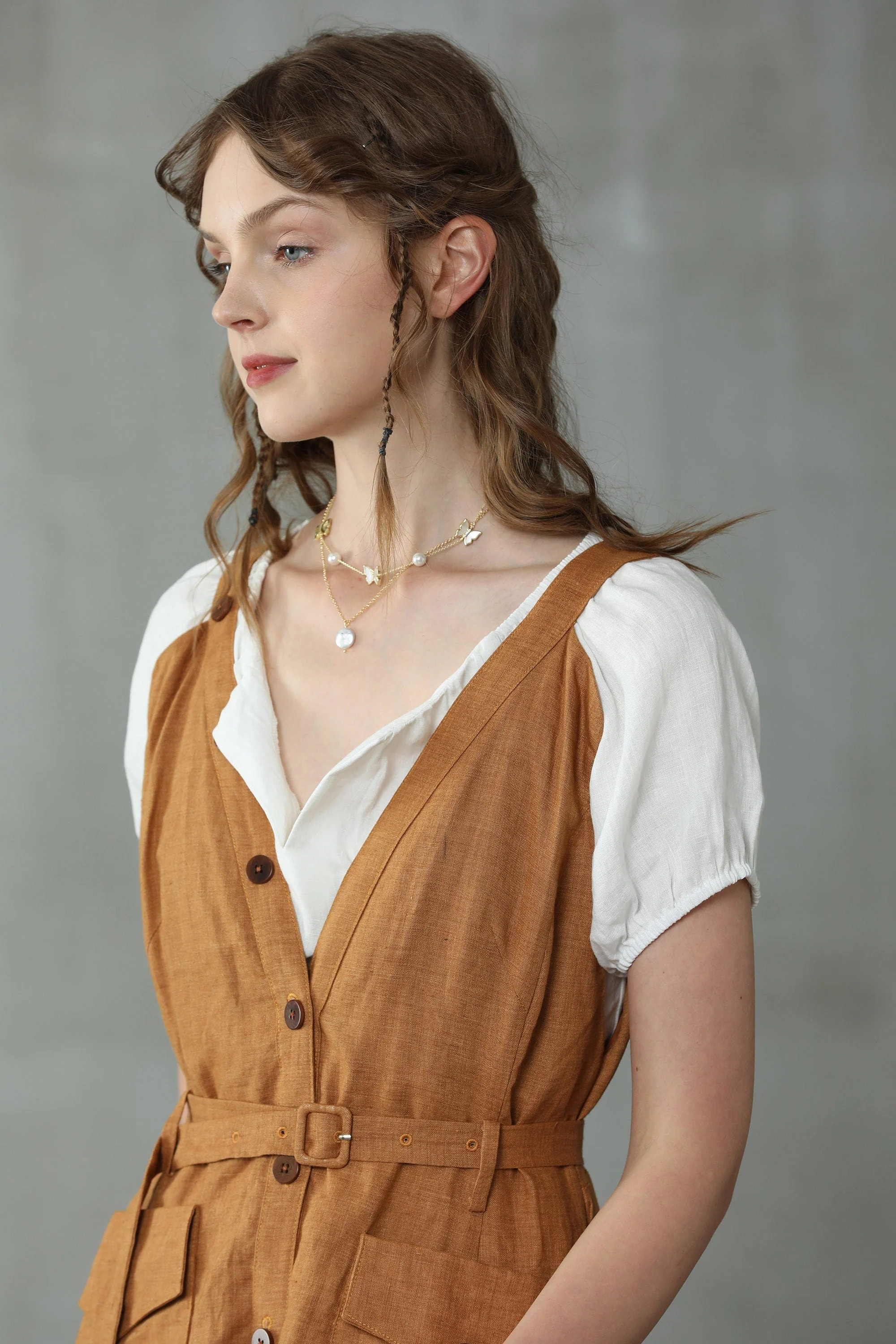 Ease 17 | White linen blouse - Image 9
